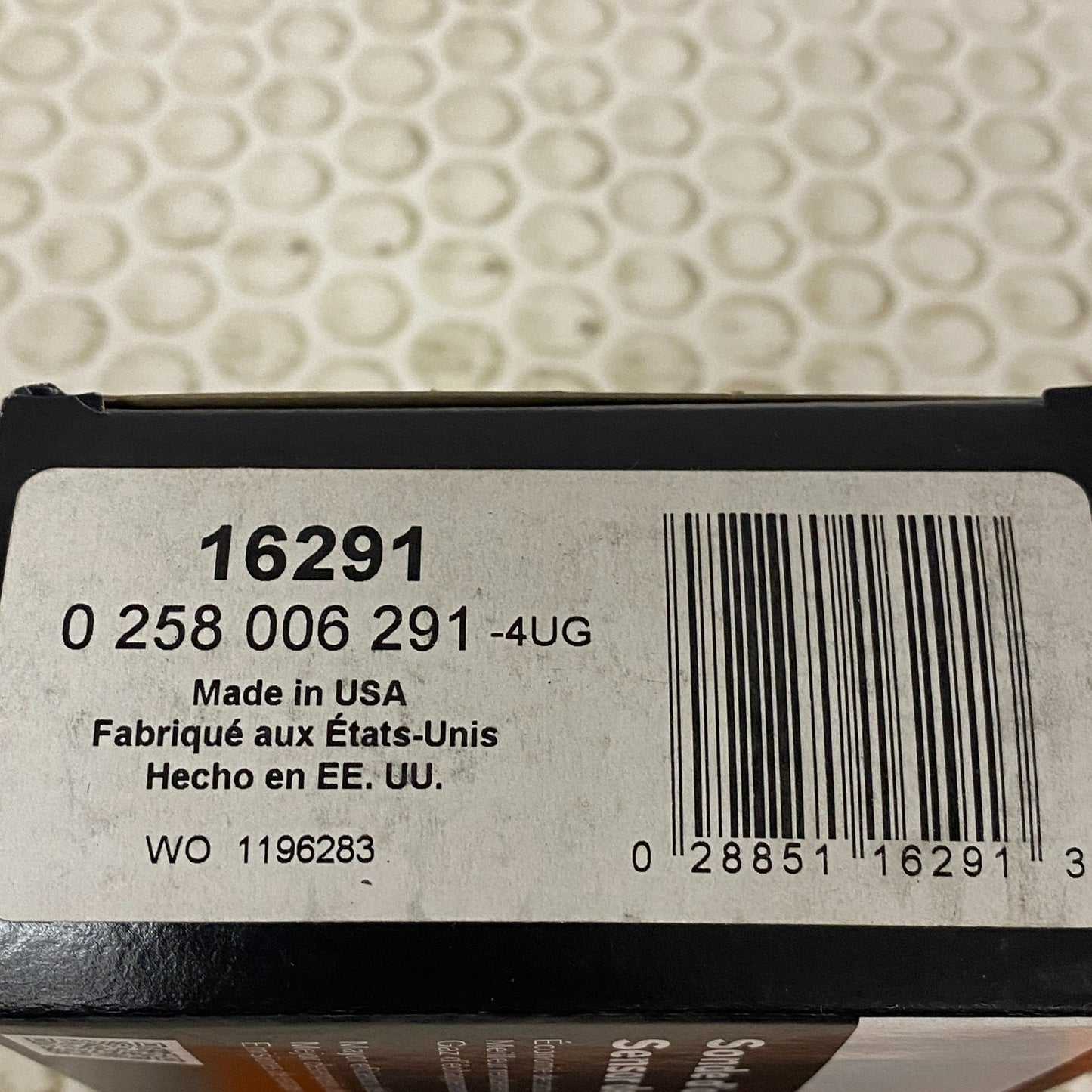 BOSCH OEM Heated Oxygen Sensor 18 mm Thread 4 Wire Male Connector 16291