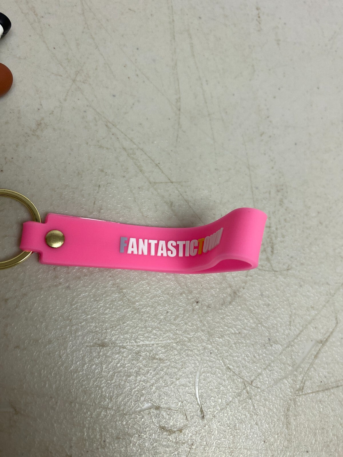 New Assorted Silicone 3D Gravity Falls Keychain with Mable Inspired Accessory