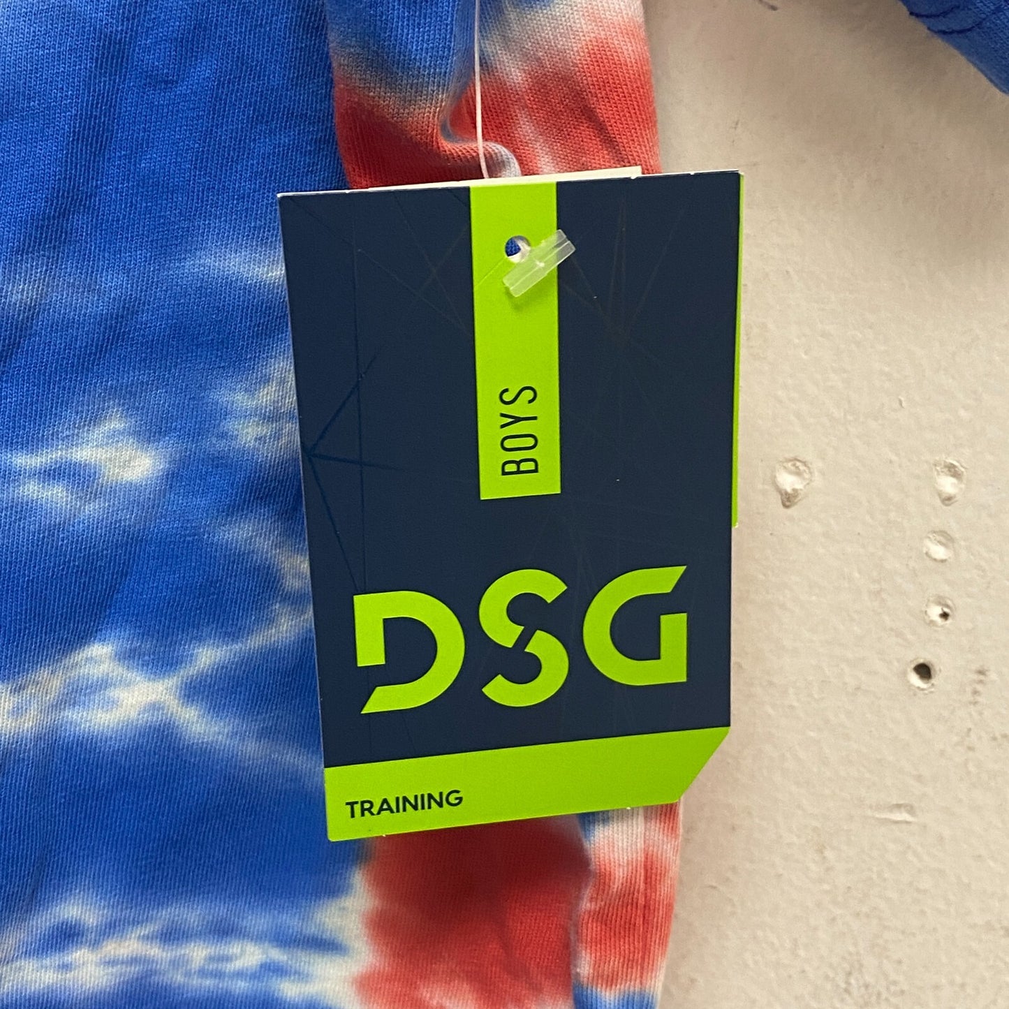 DSG Boy's SS tie-dye Relaxed Fit graphic tee Tru Scar /Bl Bla Sun Ry Td DAB12100