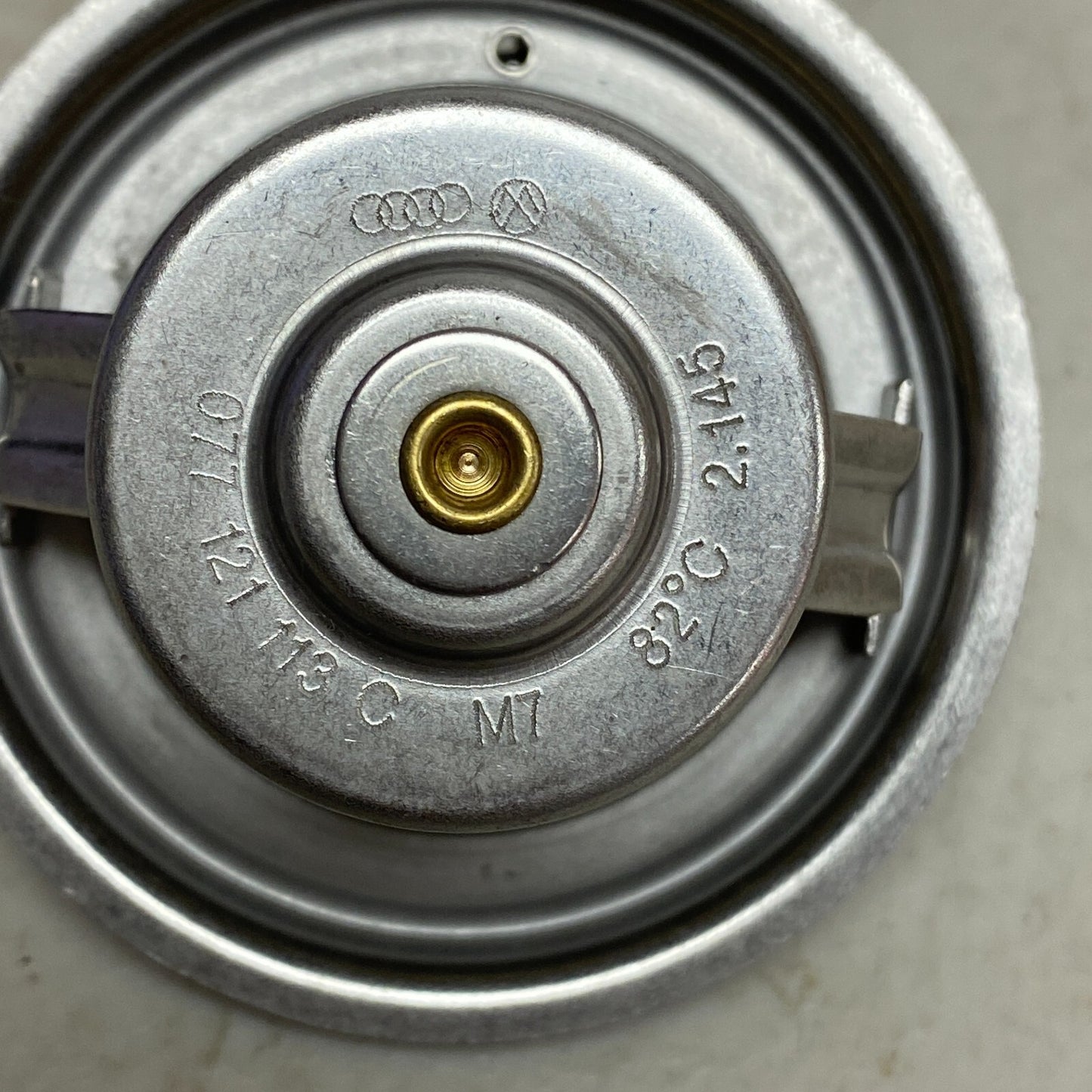 Coolant Thermostat fits VW TOUAREG 7L 3.6 05 to 10 077121113C 077121113D Apec