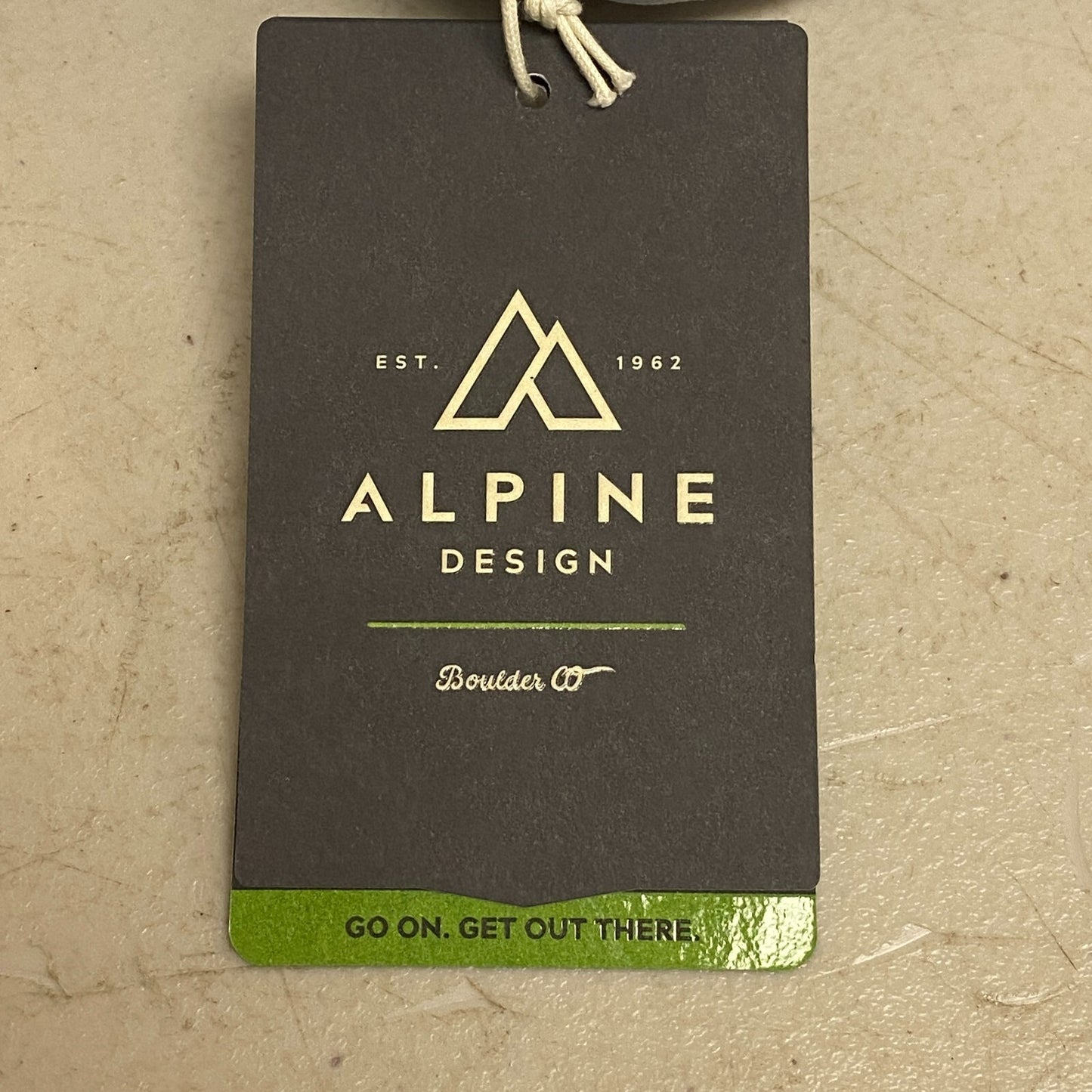 Alpine Design Alpine Design Men’s Active 5” Pull On Short Muted Sky ADM13801P