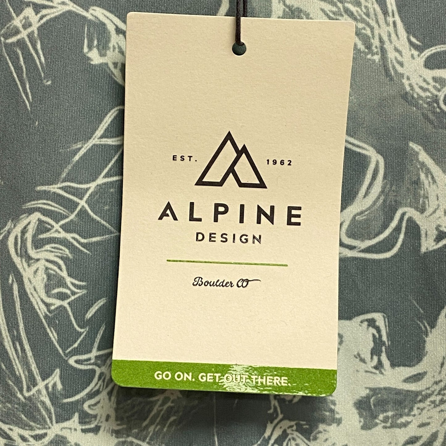 Alpine Design Women's Zip Half Sleeve Shirt Print Mineral Jade/FLoral ADW13196P