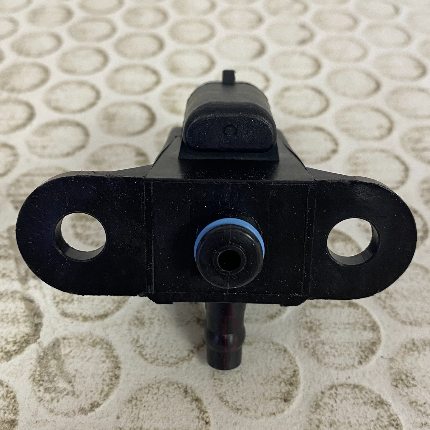 Carquest CPC1125 Vapor Canister Purge Solenoid Valve OE Replacement Emissions