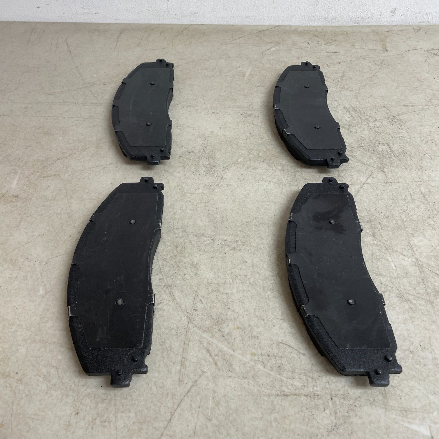 Bosch BSD1680 Front Severe Duty Semi-Metallic Brake Pads F250 F350 Super Duty