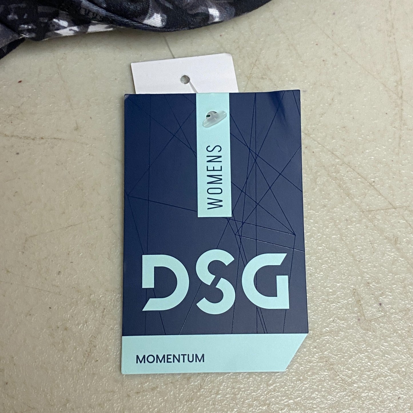 DSG Women's Momentum High Rise Capris Mid-Calf Len Power Surge Black DAW12304PRT