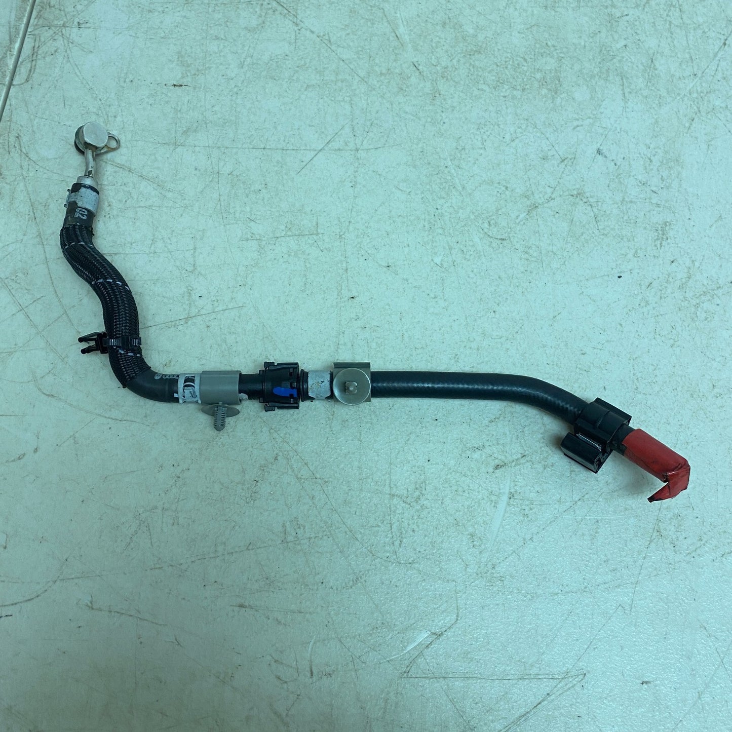 AUDI A4 B8 Fuel Hose 06E127513AD OEM