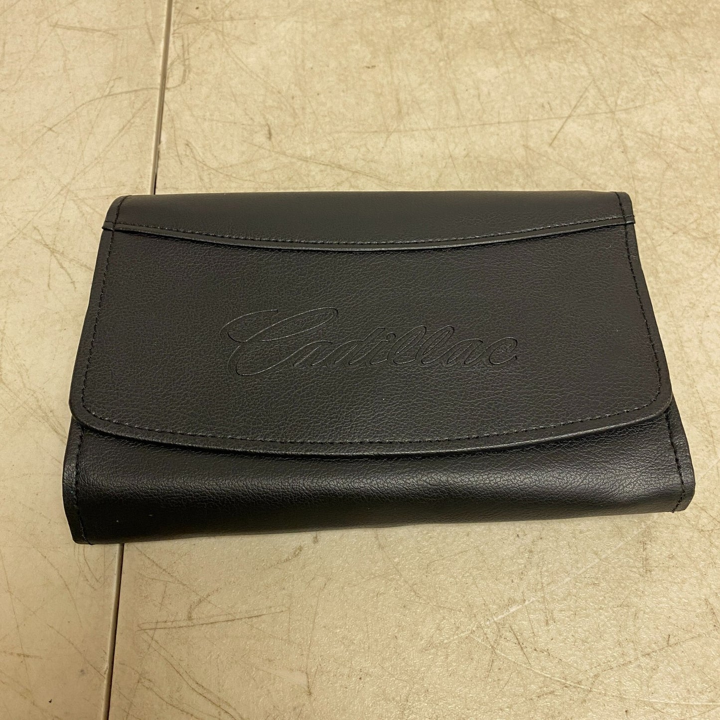 Cadillac 2022 Escalade Owners Manual and cloth with Wallet