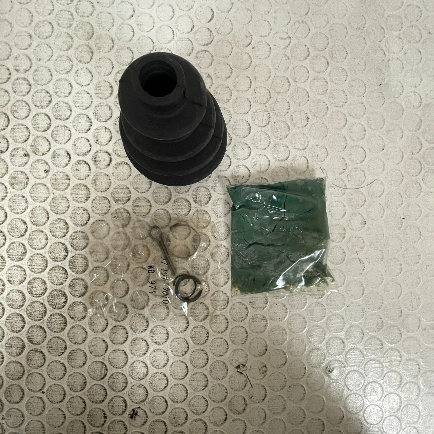 Precision 7451 Universal Joint Greaseable 30mm x 82mm fits Bondioli Size 4