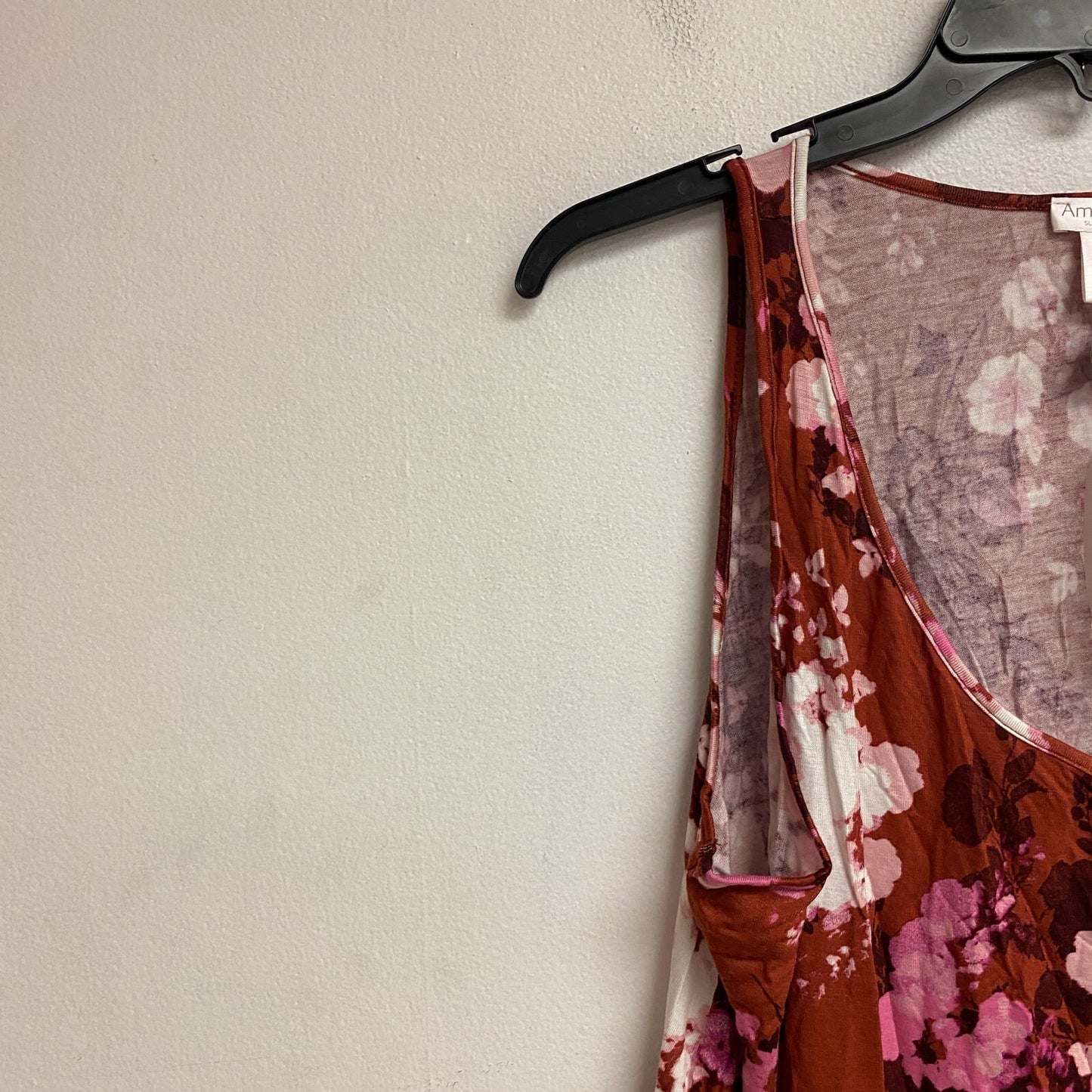 AMBRIELLE SLEEPWEAR 2-pc set sleeveless tank top and pajama pant size M floral