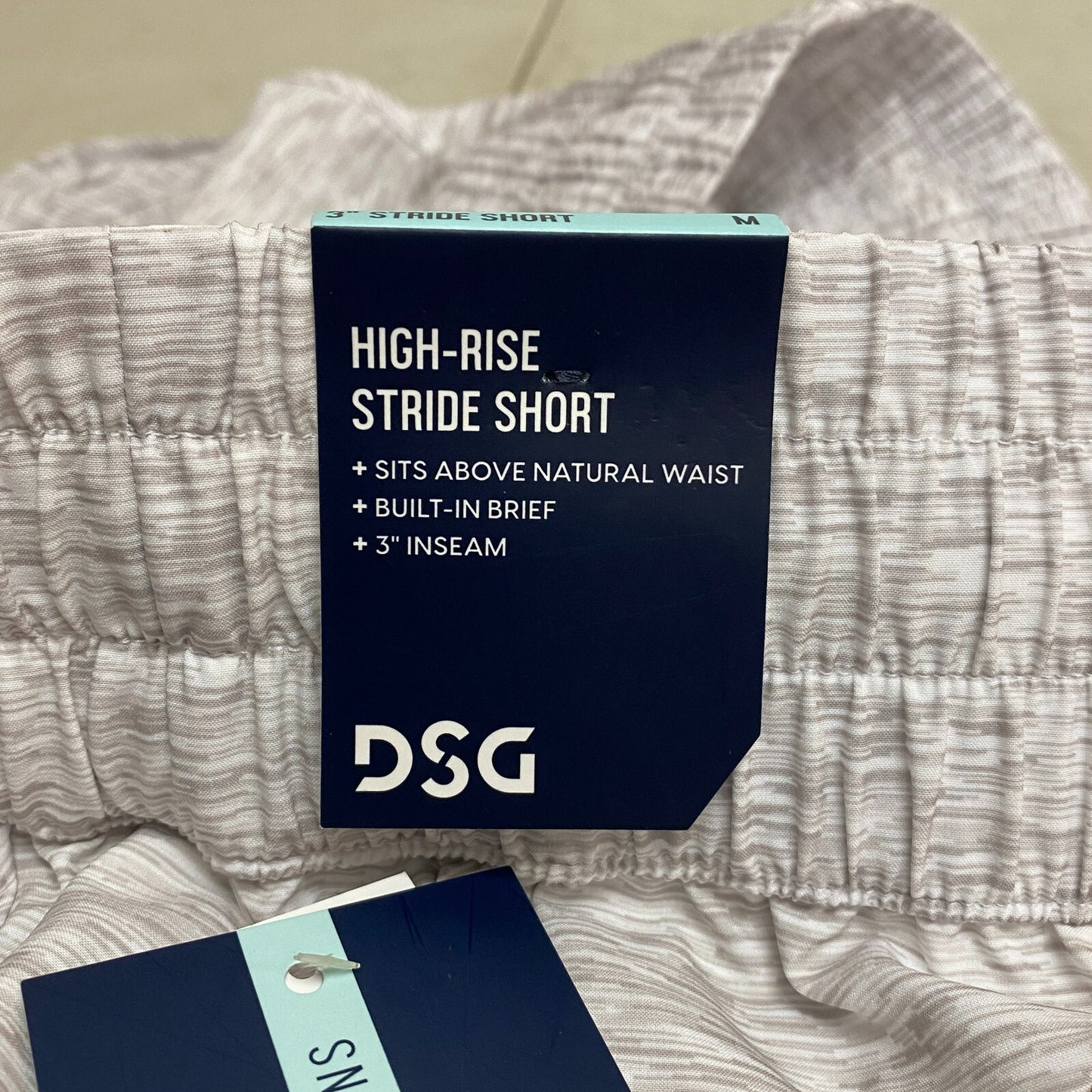 DSG Women's 3â Medium High Rise Heather Texture White Stride Shorts DAW12327PR