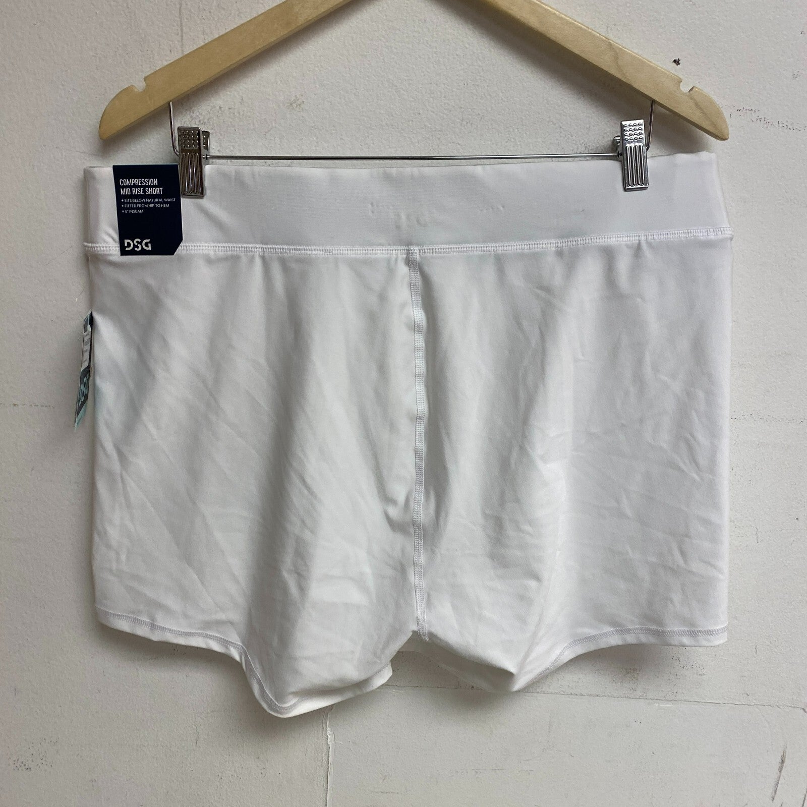 DSG Women's 5" Compression Short Pure White Solid Athletic Compressi DAW21500WP