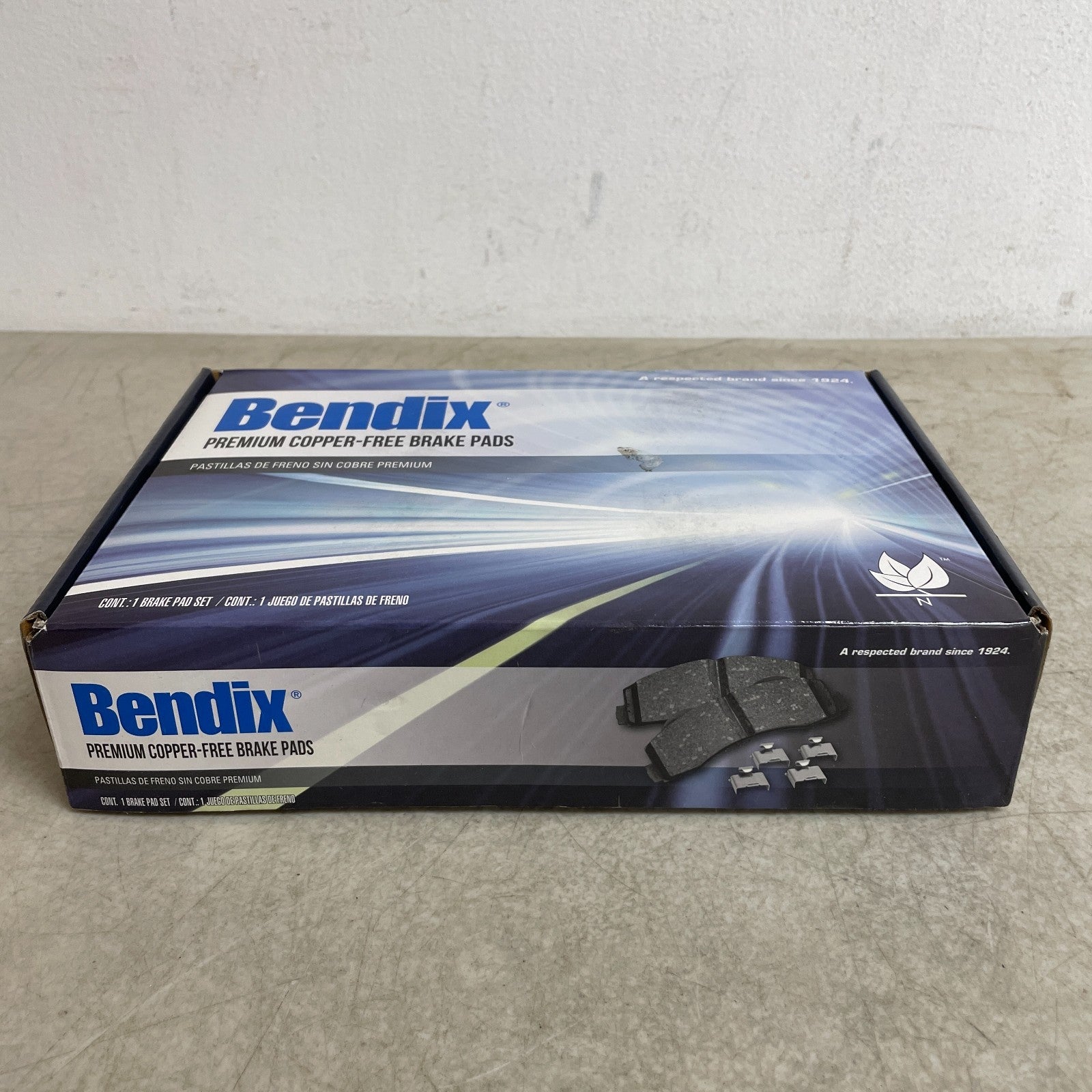 Bendix CFC932 Rear Premium Ceramic Copper-Free Disc Brake Pad Set Quiet