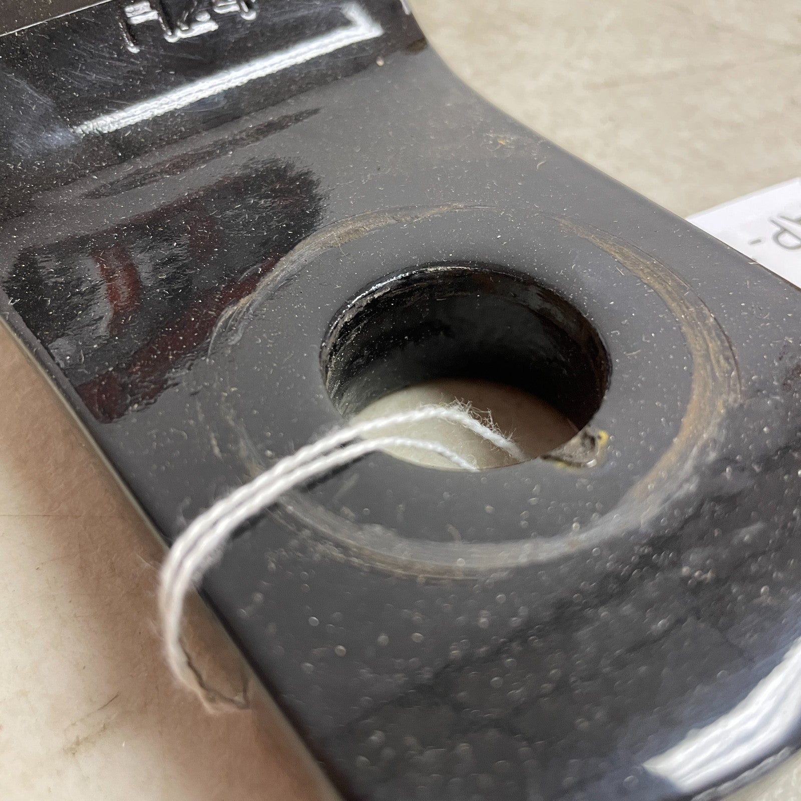 CURT S0700U-R2 Trailer Ball Mount 2" Shank 2" Drop 7,500 lb Towing Capacity