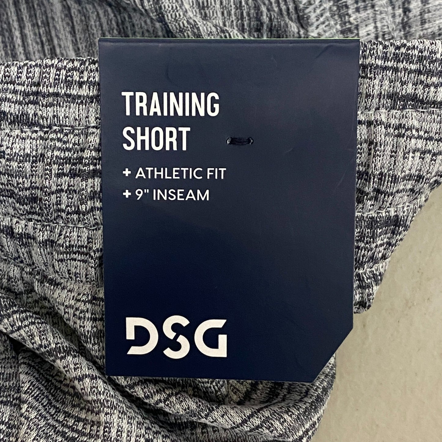 DSG Men's 9 in Novelty Textured Training Short Light Gray/ Dark Gray DAM20114N