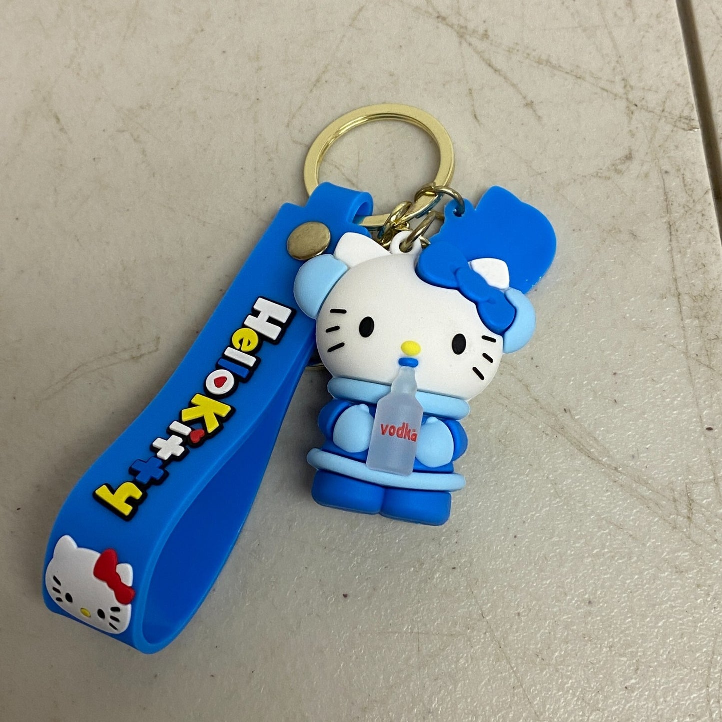 New Assorted Silicone 3D Hello Kitty Keychain With Vodka Hello Kitty Accessory