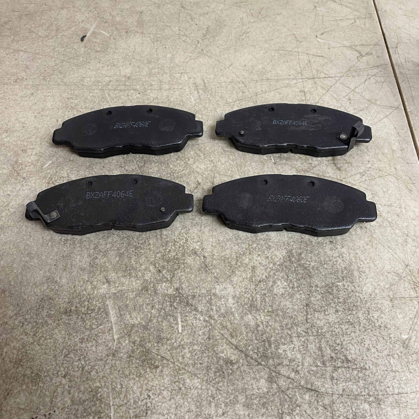 Bendix MKD465A Front Brake Pads Semi-Metallic 1990-2002 Honda Accord Civic