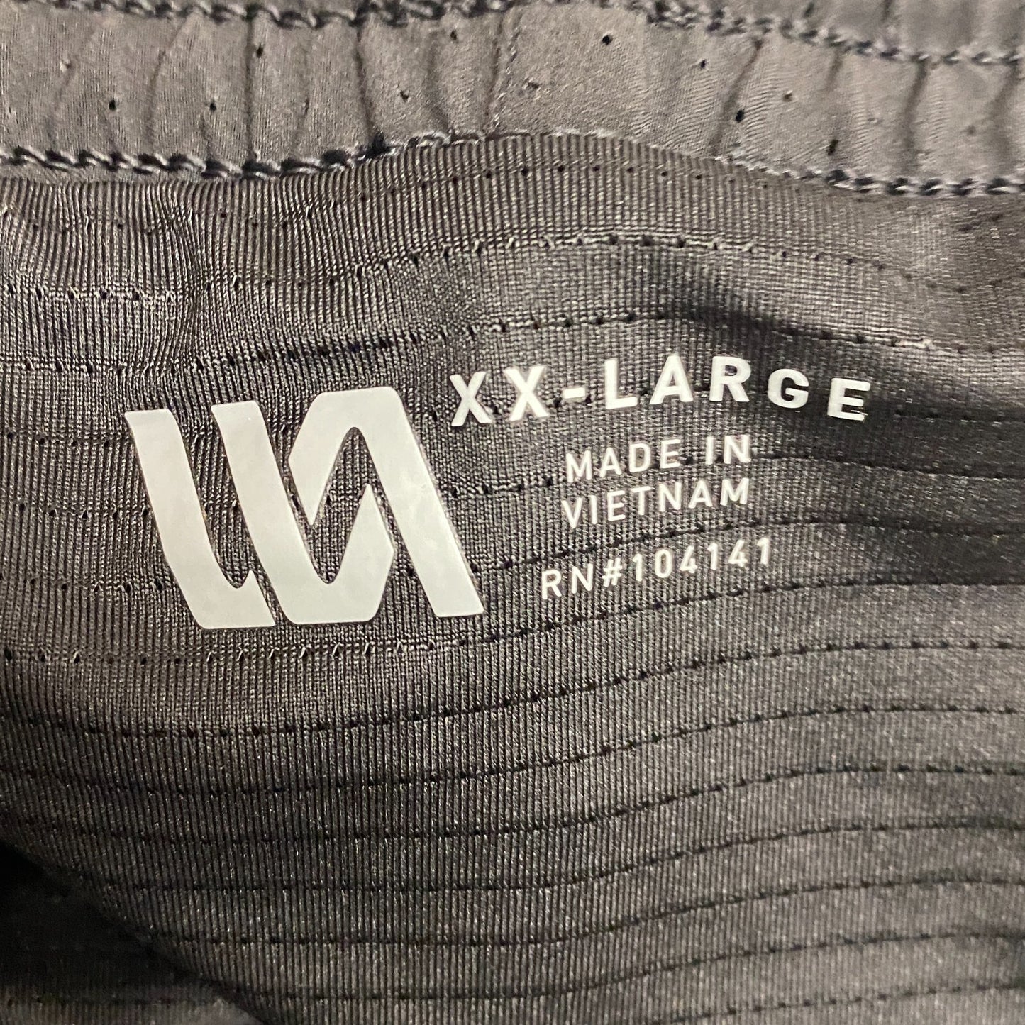 VRST Men's Accelerate 5" Short Pure Black MAX200439V BRAND NEW