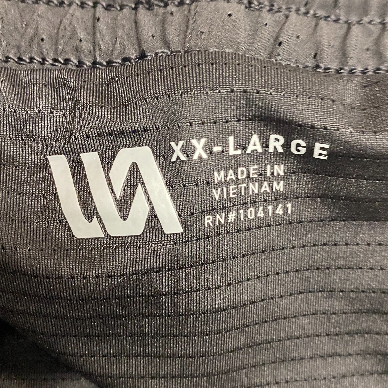 VRST Men's Accelerate 5" Short Pure Black MAX200439V BRAND NEW