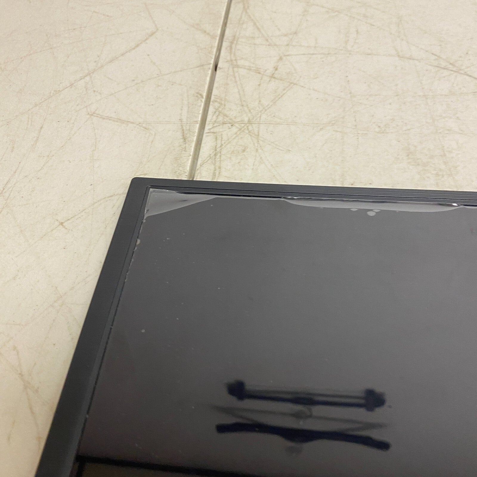 DR. J Professional CP0301 15.6'' Full HD IPS Freesync Portable Monitor