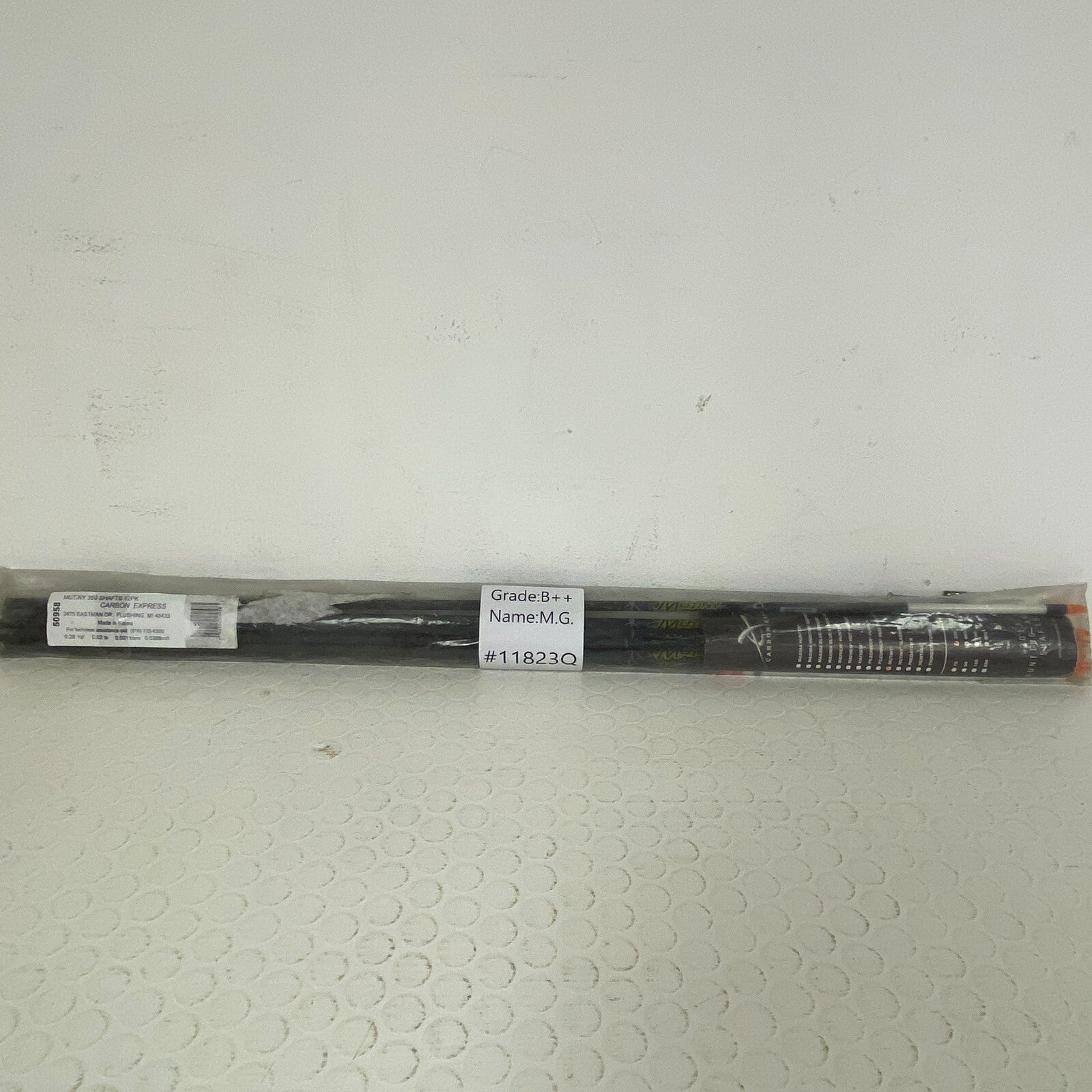 Carbon Express Mutiny Arrow Shaft Size 350 Carbon 12 Pack