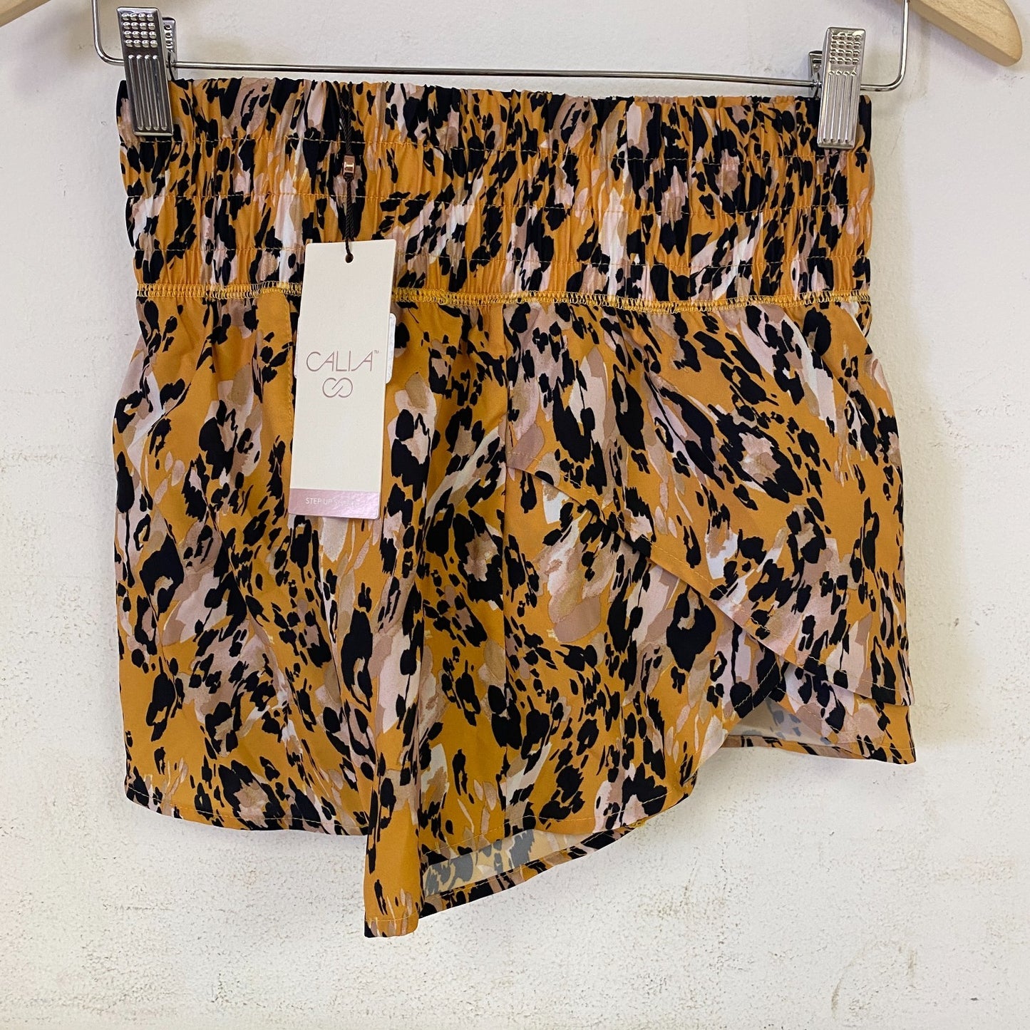 Calia Woven High Rise Petal Hem Short New Animal Glowing Umber WAX12259PRT