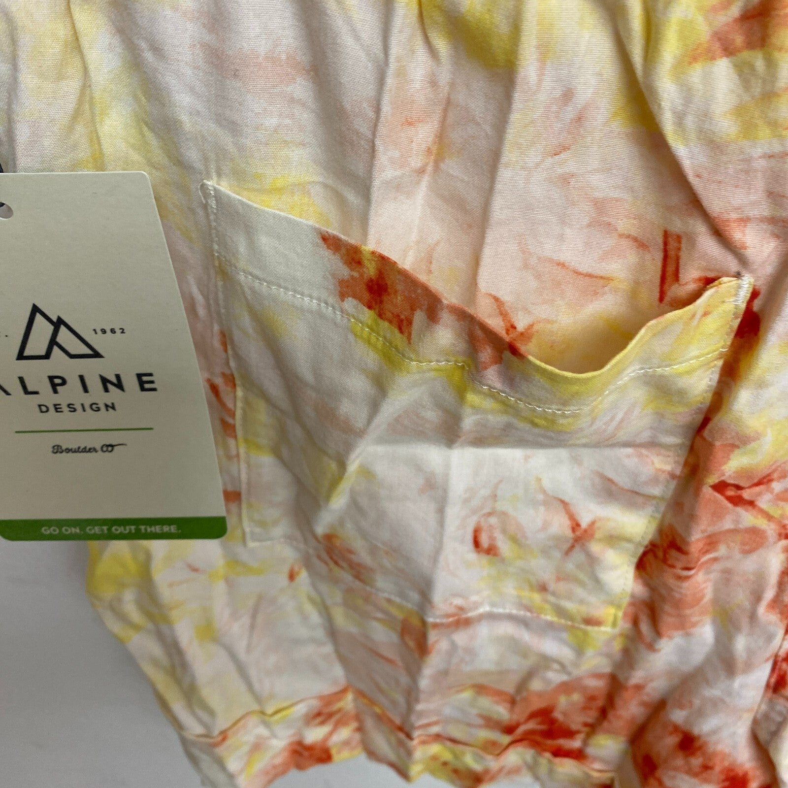 Alpine Design Womens Camping Shorts Soft Peach/Floral ADW13808