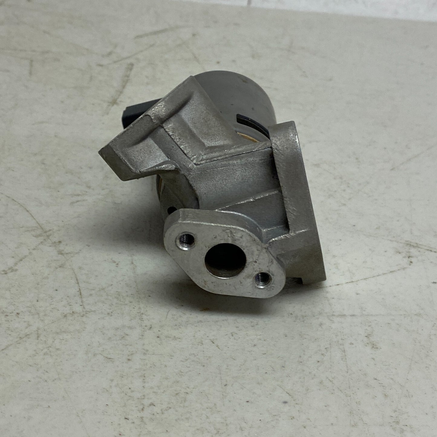 Exhaust Gas Recirculation (EGR) Valve-VIN: R Standard EGV825