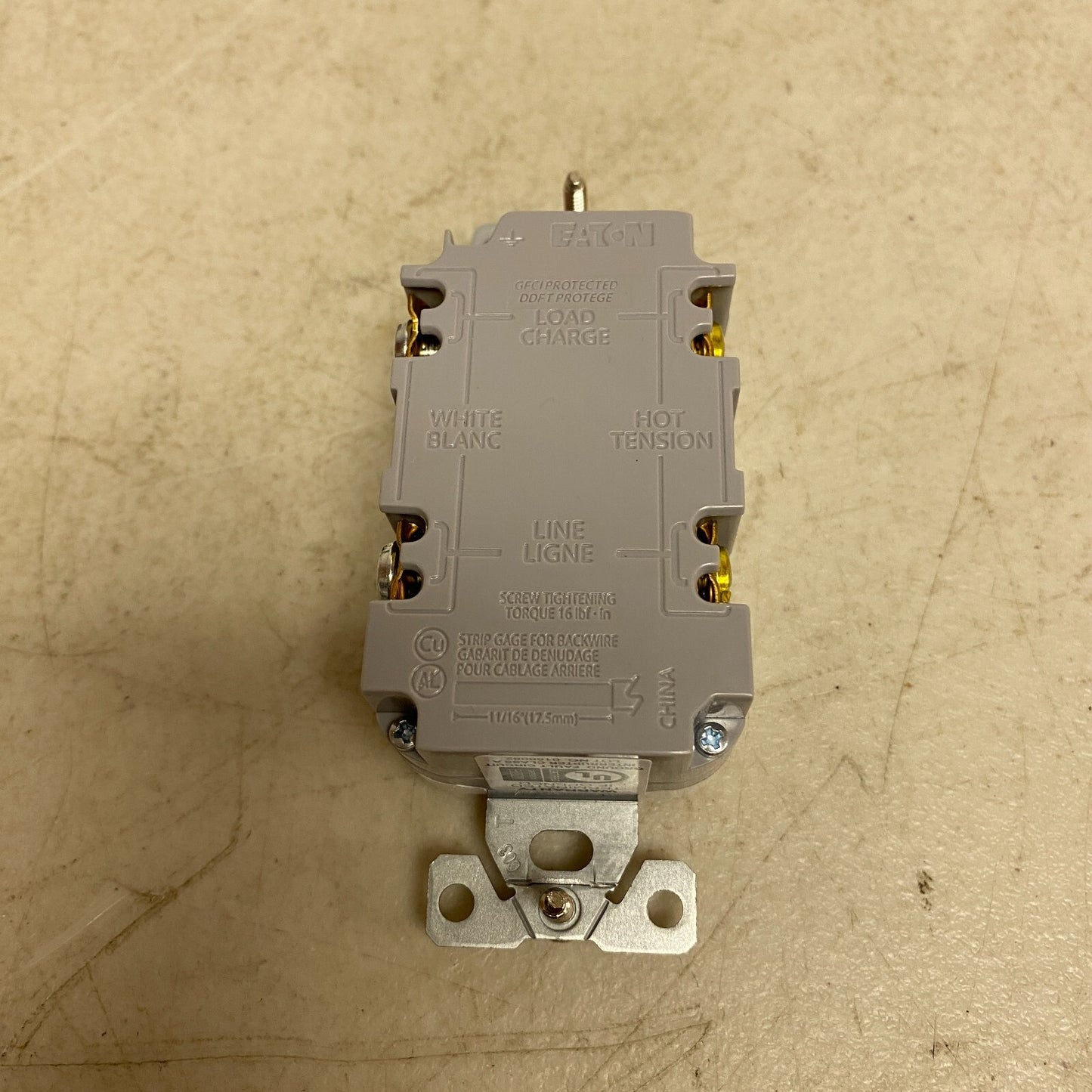 Eaton GFCI  TWRSGF15W Outlet Duplex Receptacle 15A 125V White EA