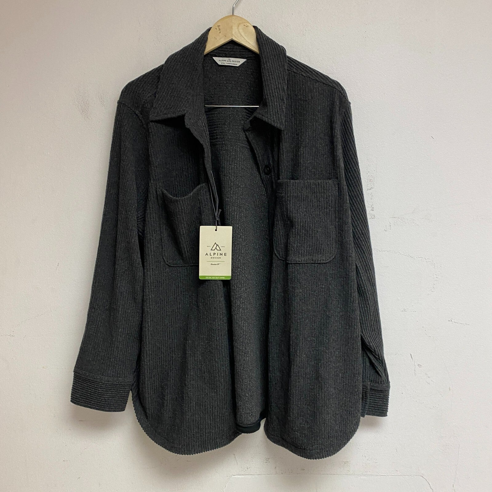 Alpine Design Women's W AD Wanderful Cord Shirt Jacket Pure Black Heather ADW231