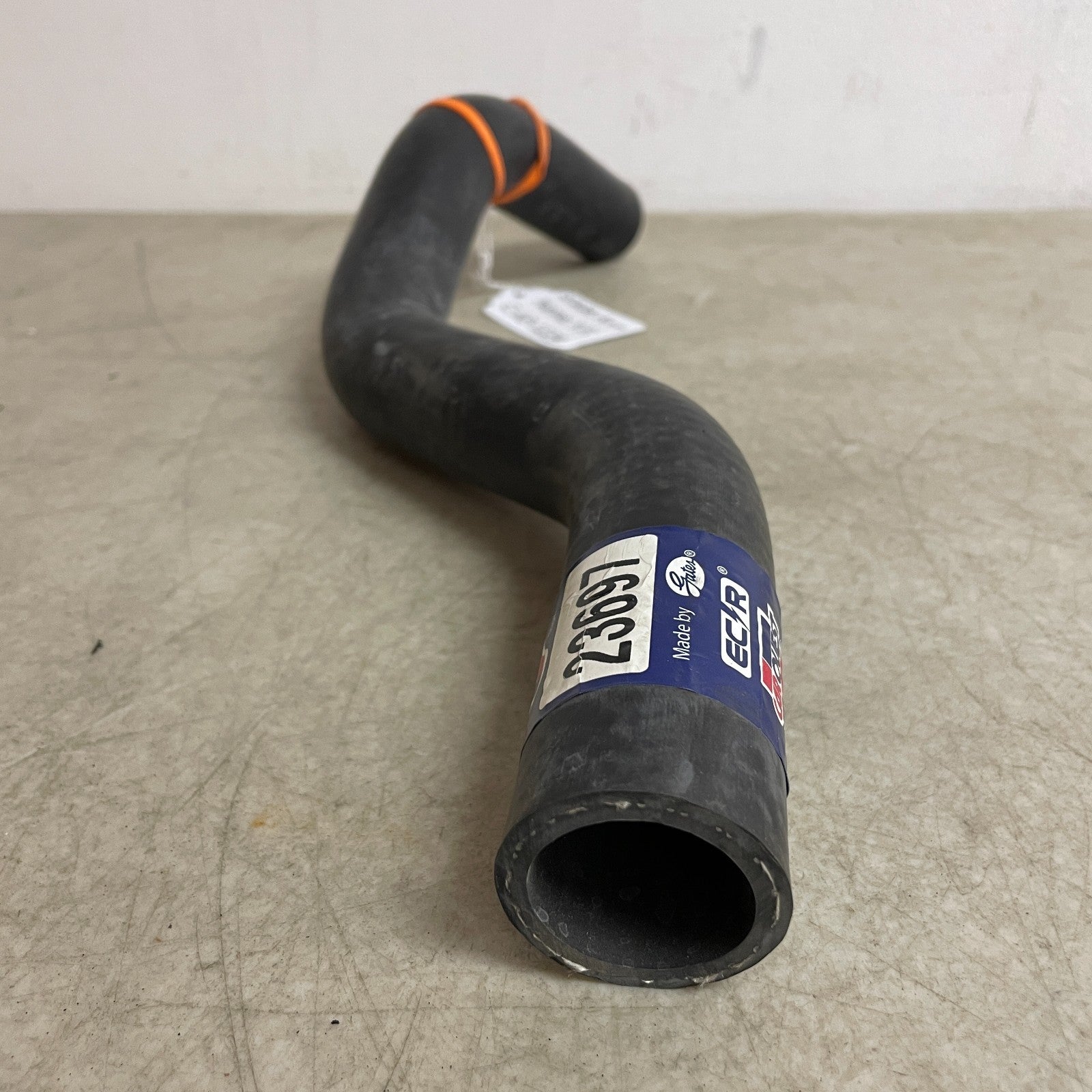 Carquest Radiator Coolant Hose Lower for 2006–2011 Honda Civic 1.8L 23697