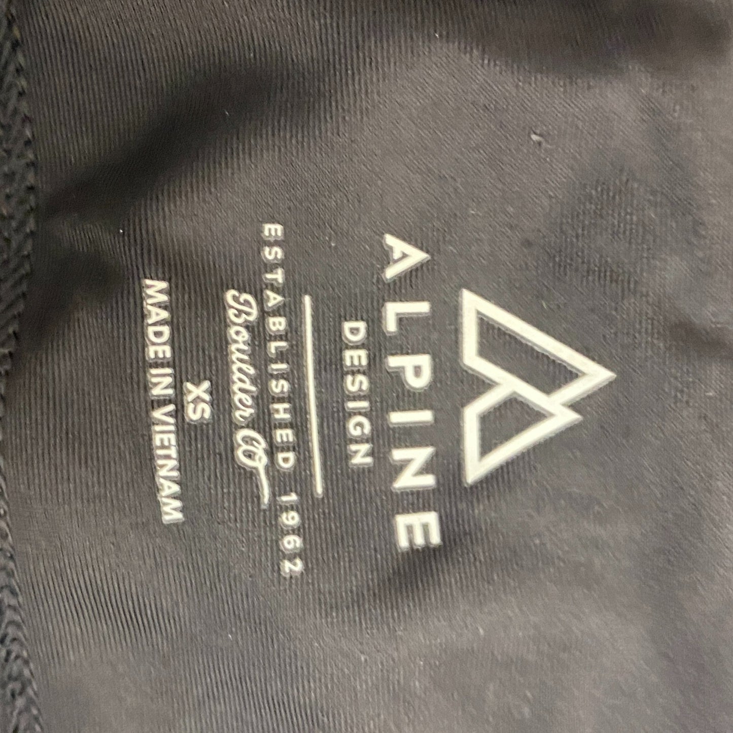 Alpine Design Womens W AD Bike Short Pure Black Solid ADW13997