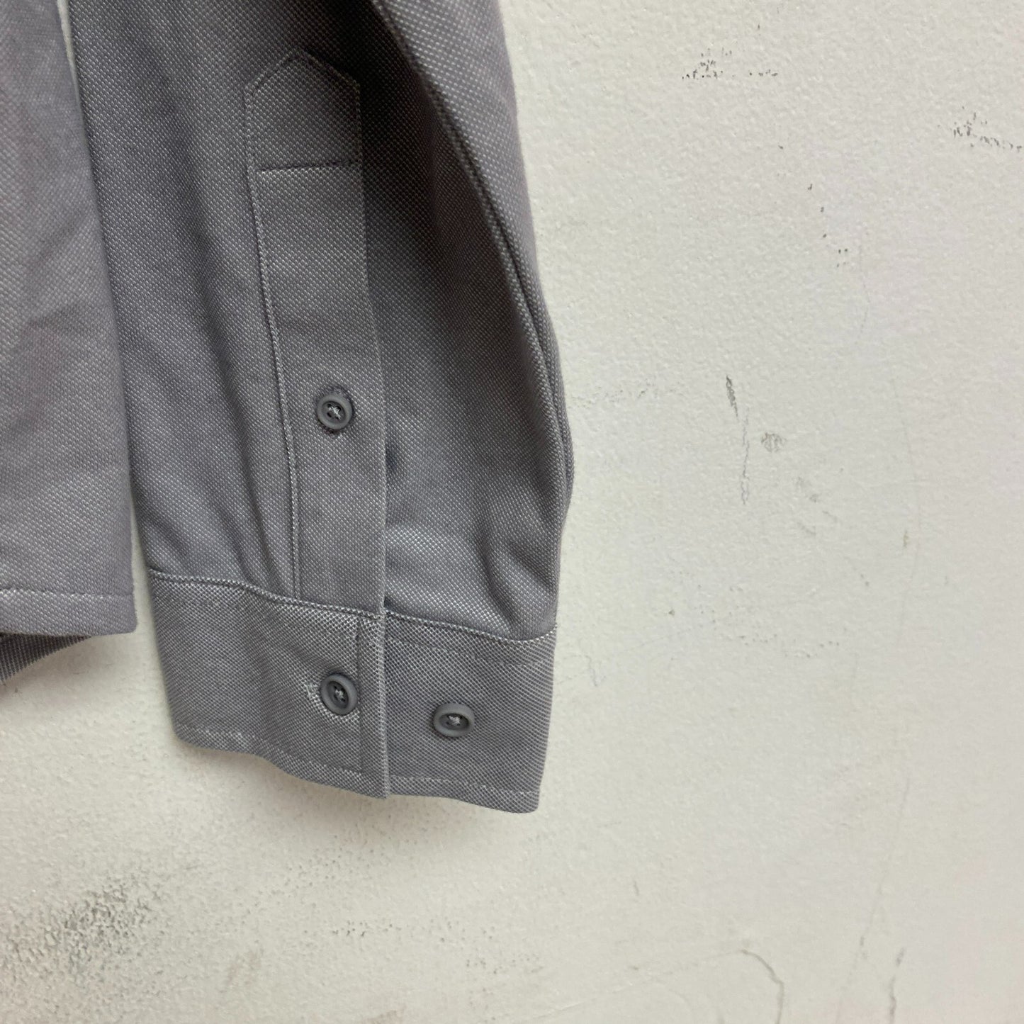 Vrst Mens Long Sleeve Button Down Shirt Tinted Grey Heather  Solid MAX200332