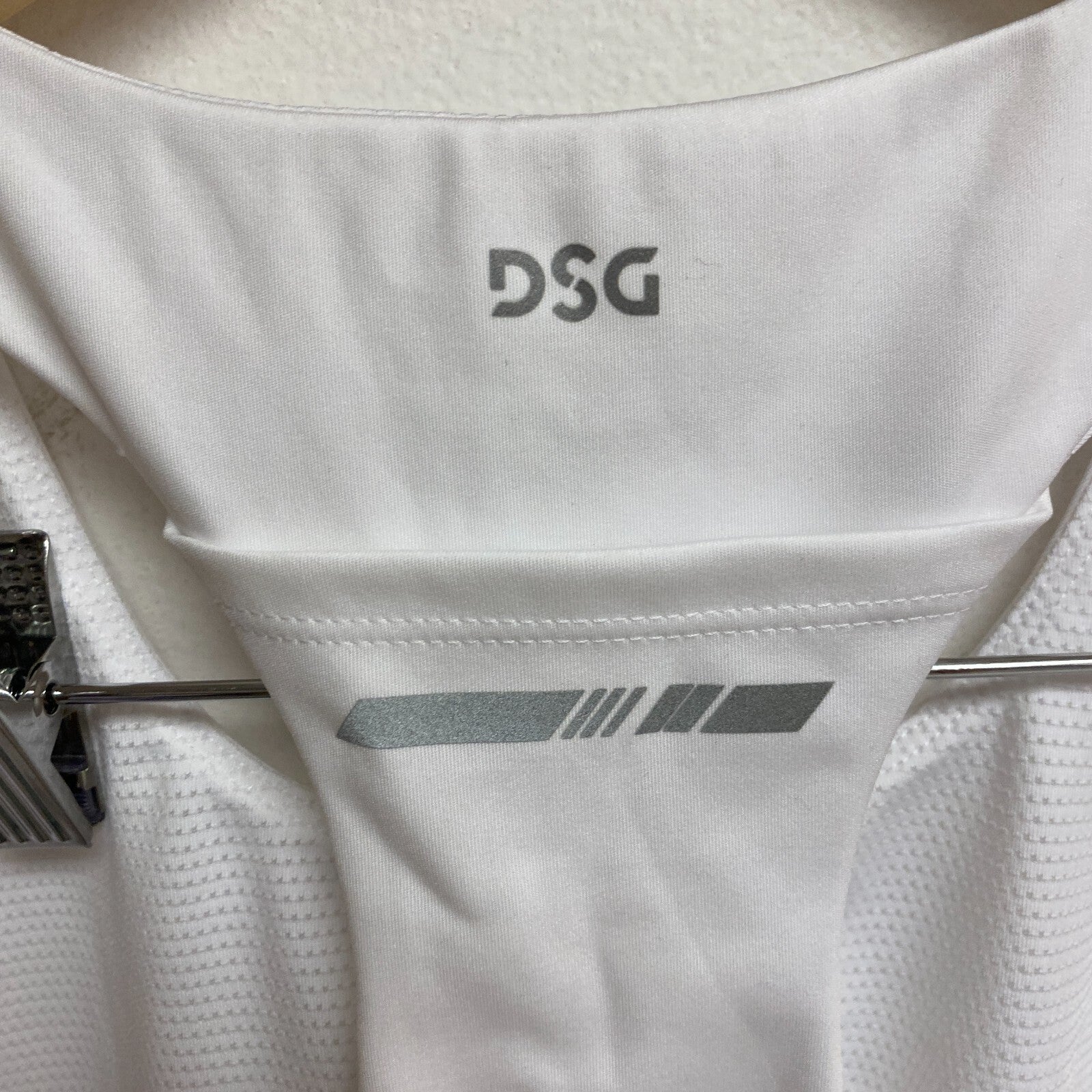 DSG Women's Run Crop Tank Pure White DAW12200 BRAND NEW