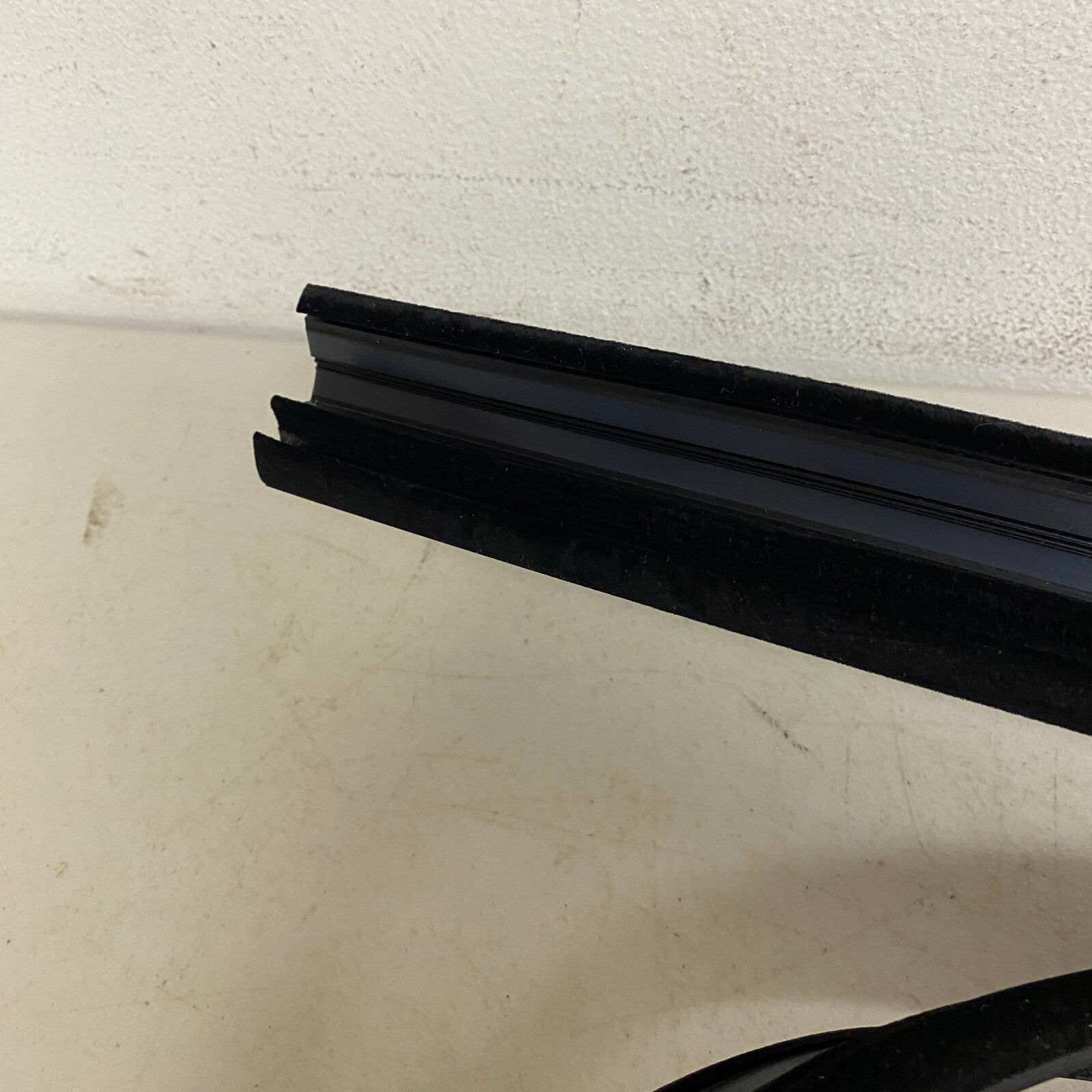 Ford Run - Door Glass FA1Z-5825767-A , Brand New