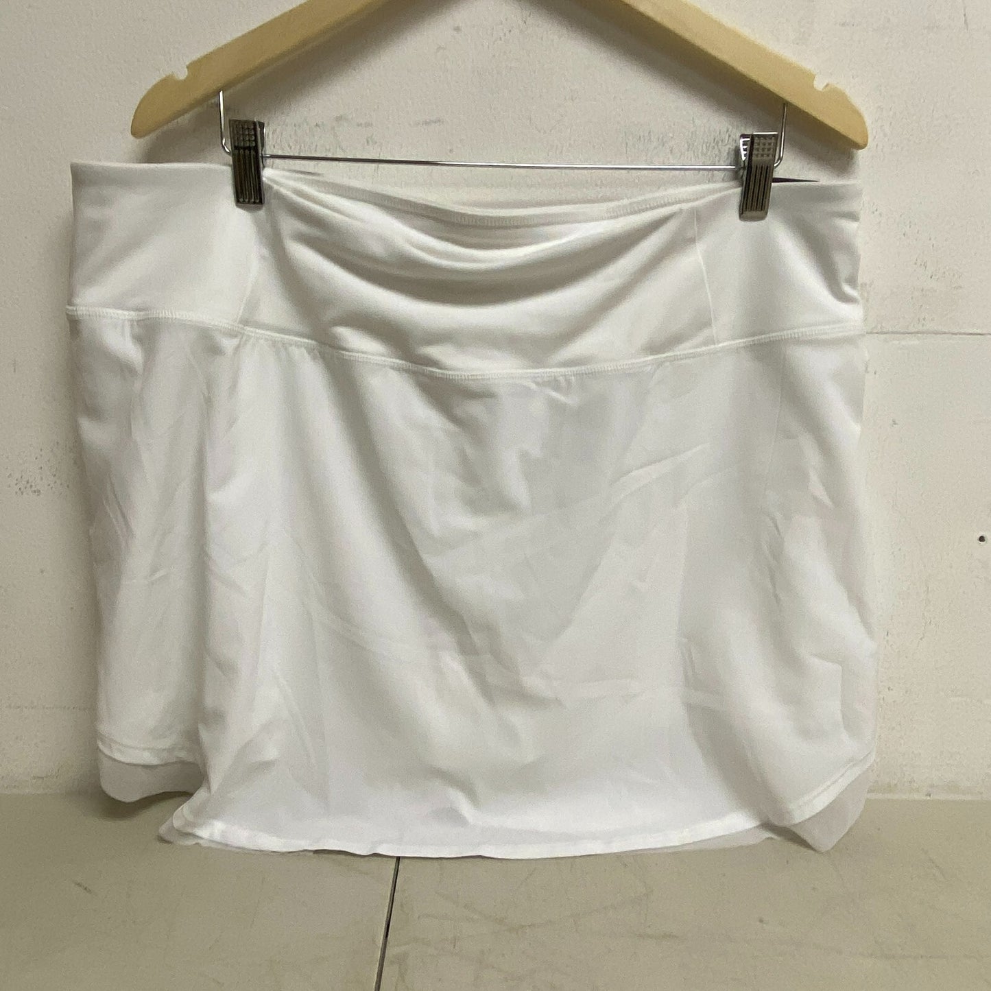 CALIA Women's Tulip Hem Skort Pure White Solid Relaxed fit Journey WAX12237