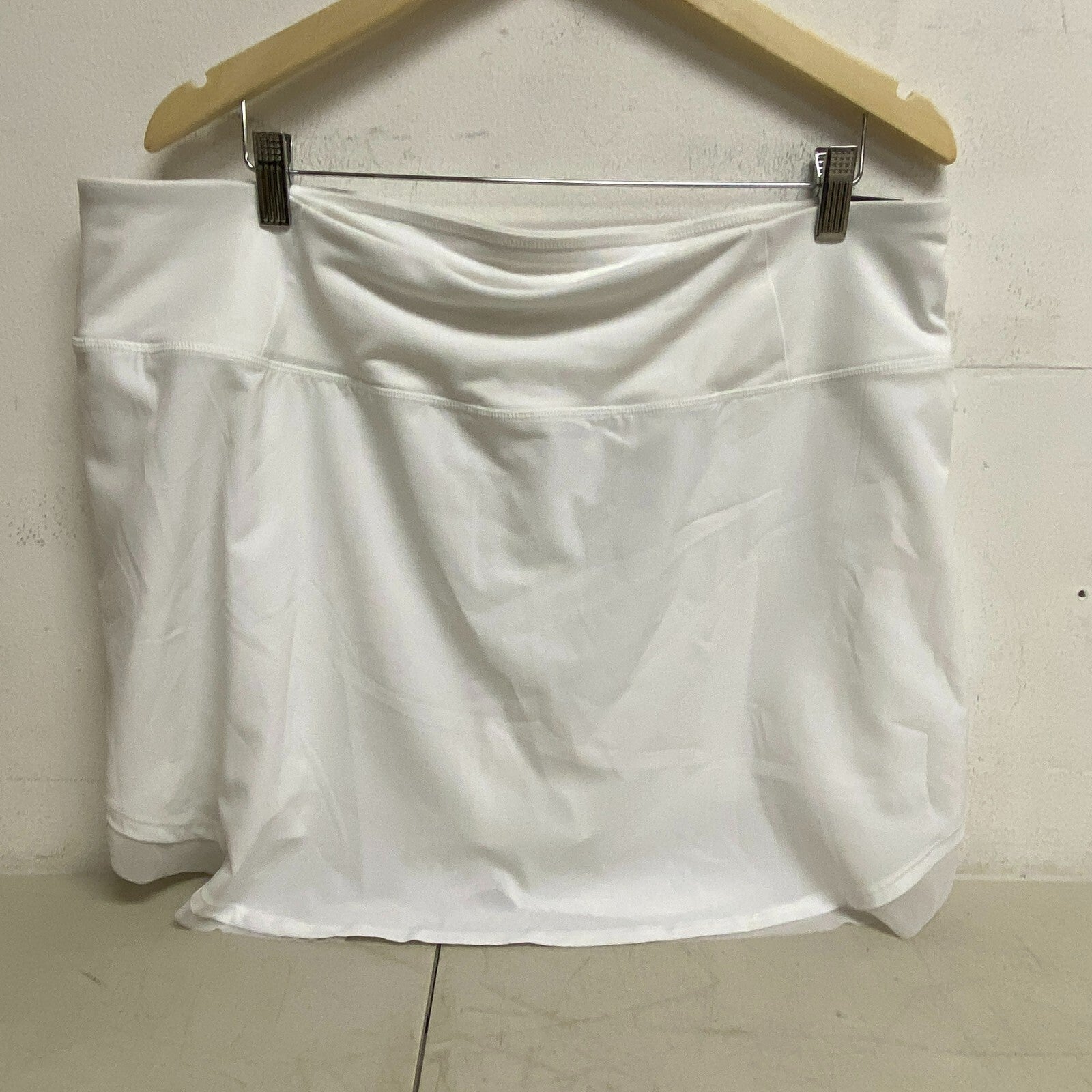 CALIA Women's Tulip Hem Skort Pure White Solid Relaxed fit Journey WAX12237