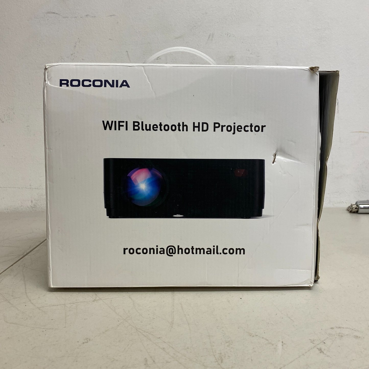 Roconia 150" Class FHD (1080p) LED Projector Movie Video Home Theater w/ Screen'
