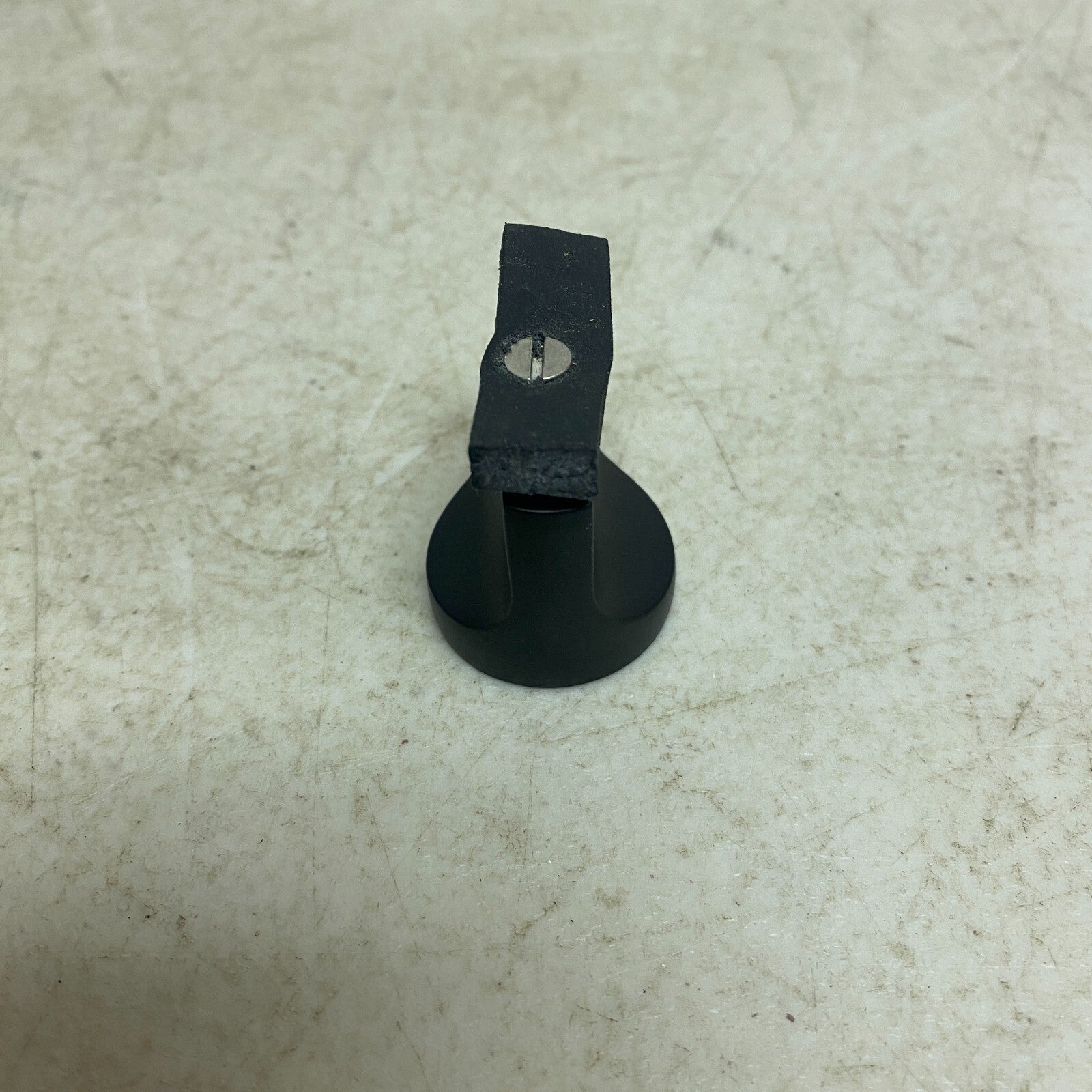 SIGNATURE HARDWARE PLESO SOLID BRASS ROUND CABINET KNOB BLACK