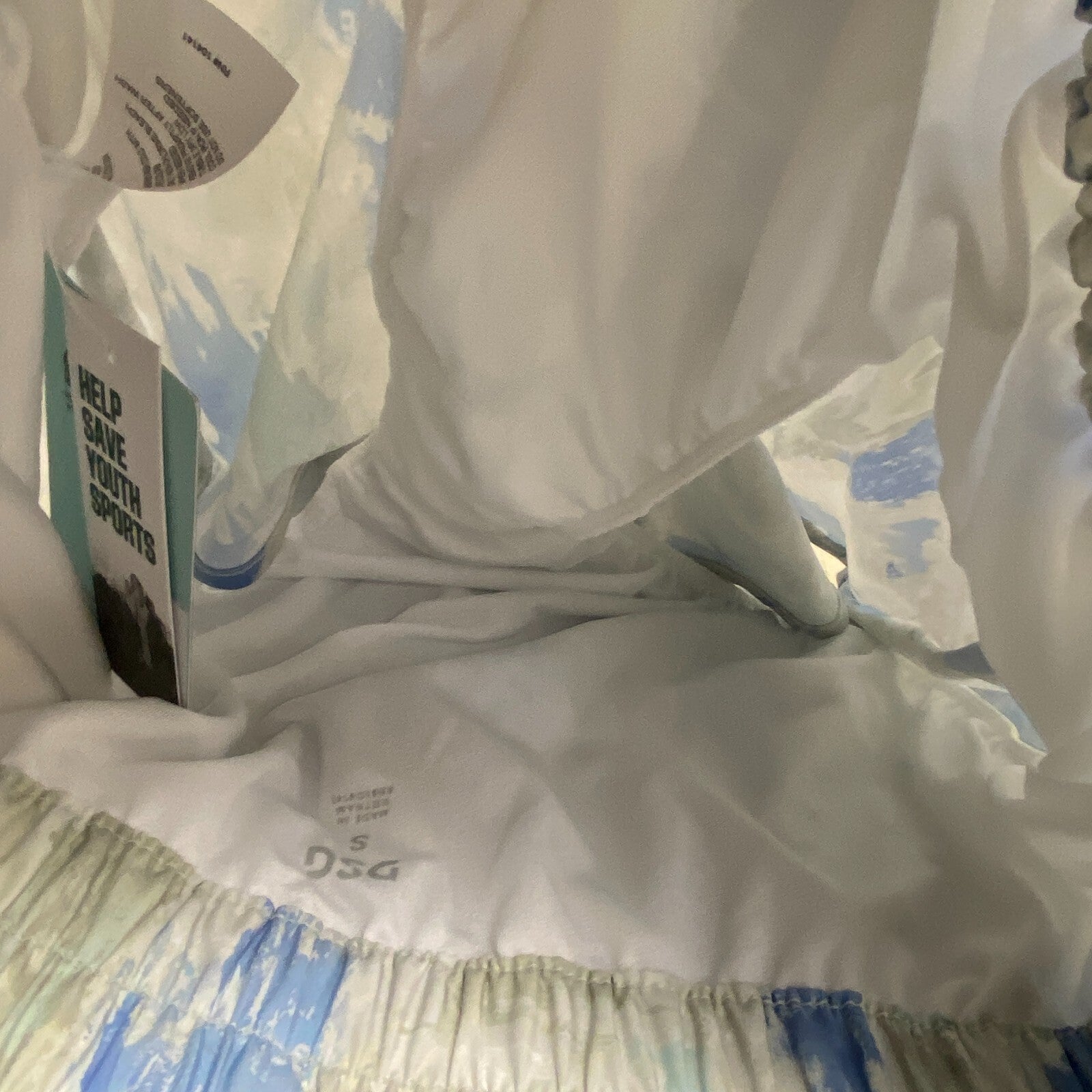 DSG Women's 3â High Rise Stride Shorts Torn Camo Faded Olive DAW12327PRTZ