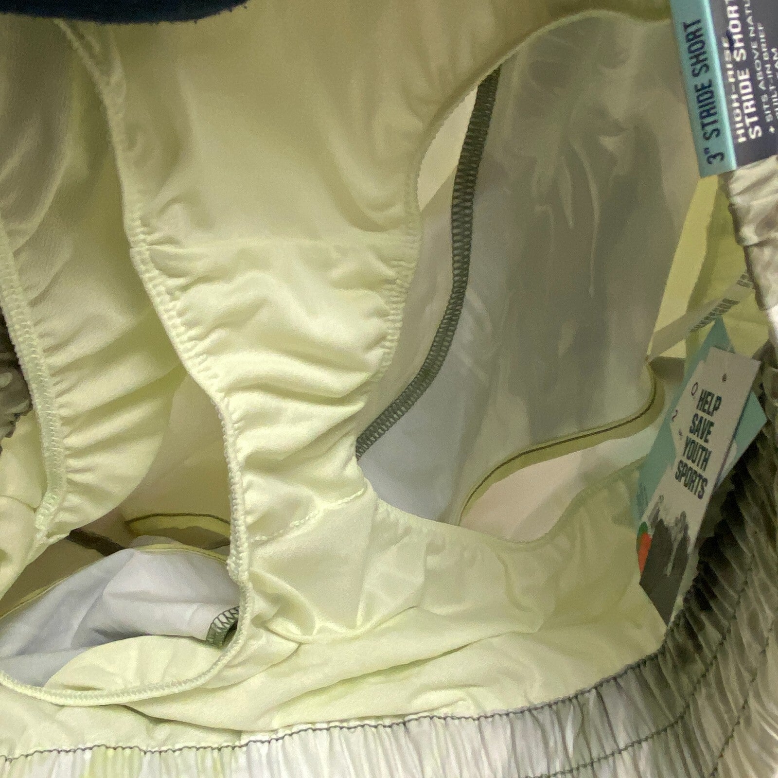 DSG Women's 3â High Rise Stride Multi Wash Effect Shorts Multicolor DAW12327PR