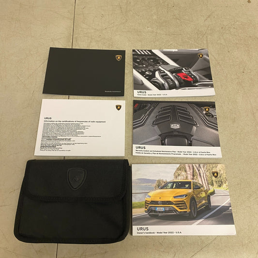 2022 Lamborghini Urus Owner's manuals and wallet BRAND NEW
