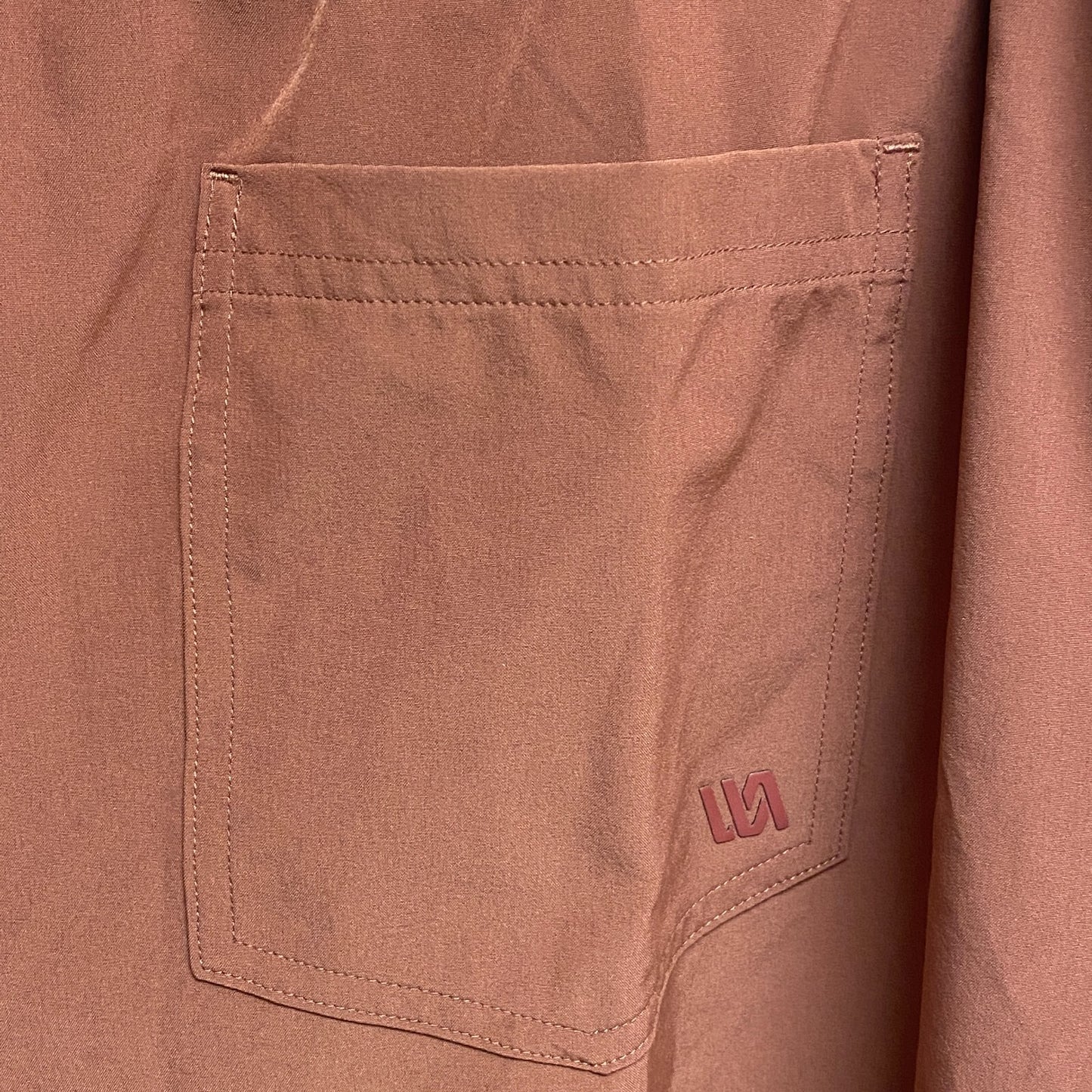 VRST Men's 7"  Relaxed Fit For Every Activity All In Short Brick Rust MAX232405