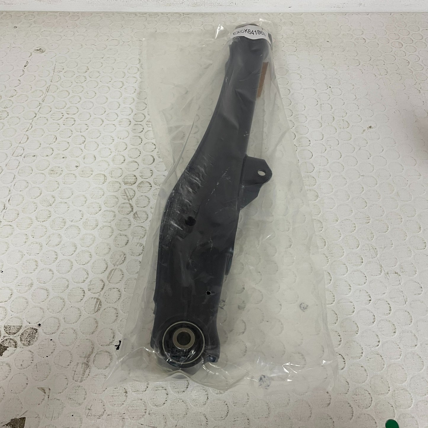 Moog R-Series Rear Lower Forward Non-Adjustable Control Arm – RK641868