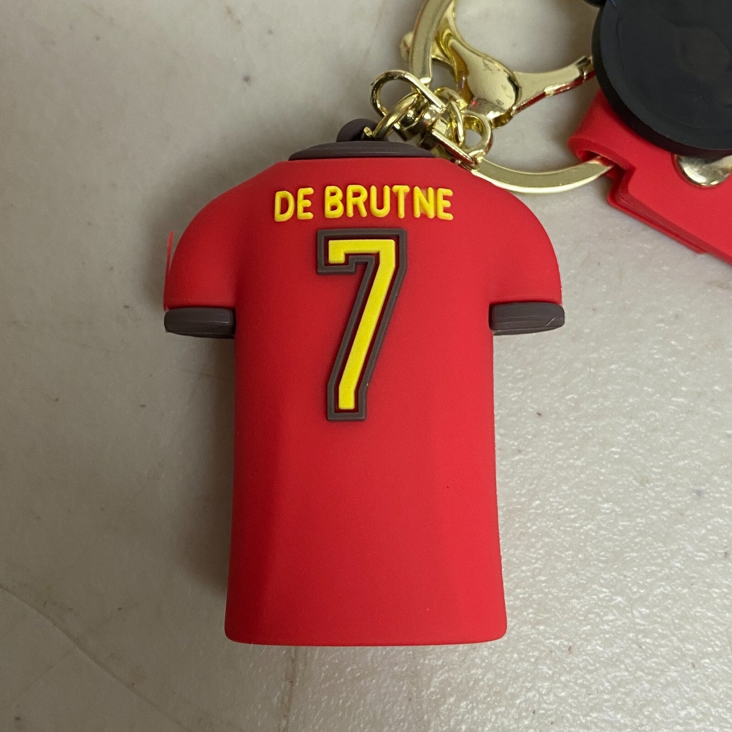 Assorted Silicone Soccer Keychain With #7 Kevin De Brutne Red Jersey Accessory