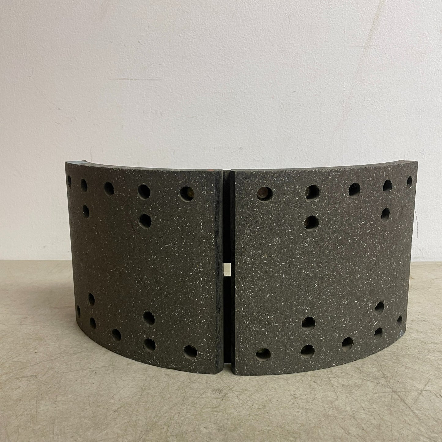 Haldex Relined Drum Brake Shoe Assembly 16.5"x7" S-Cam Heavy Duty GG4311ER