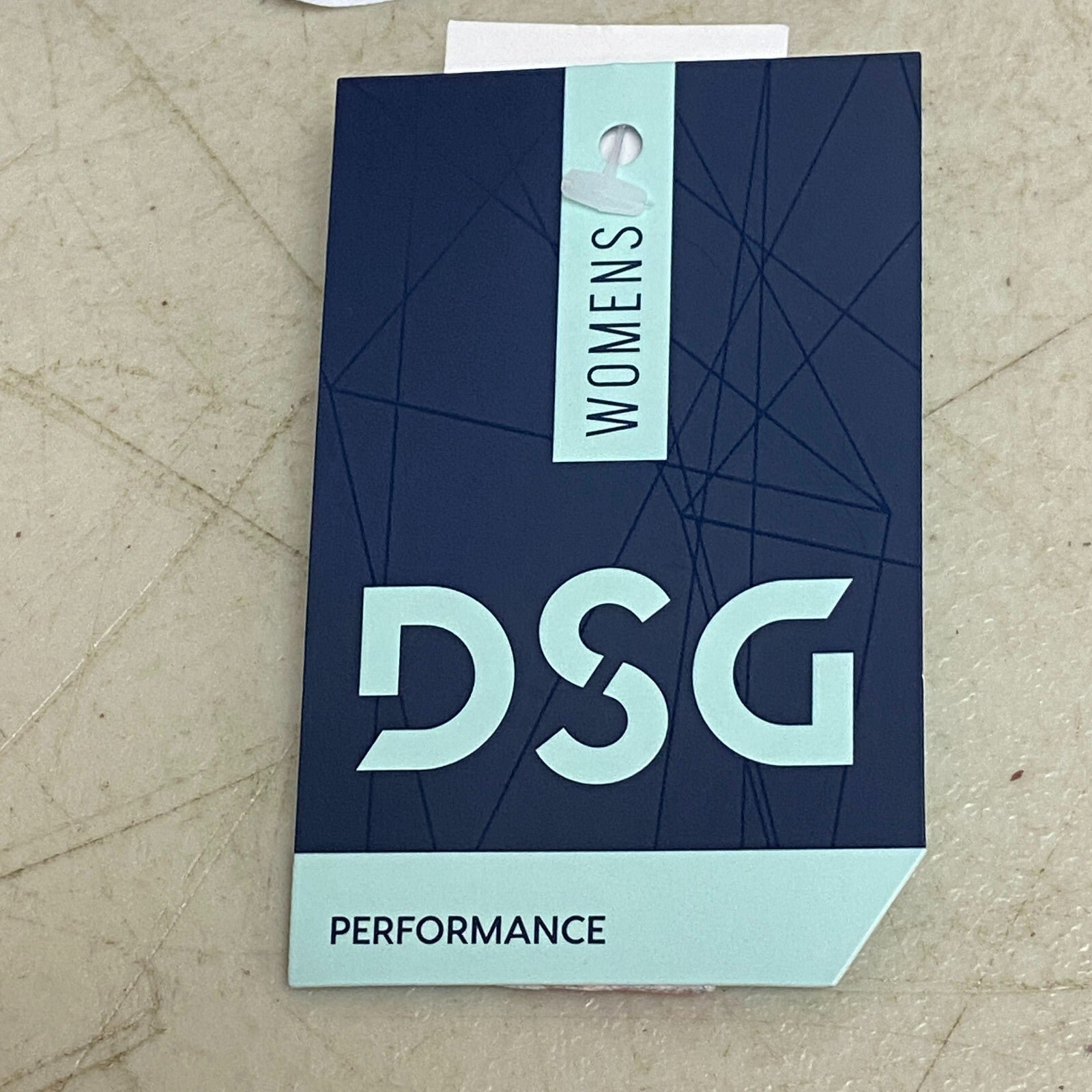 DSG Women's 3â High Rise Stride Multi Landscape Black Shorts Summer DAW12327PR