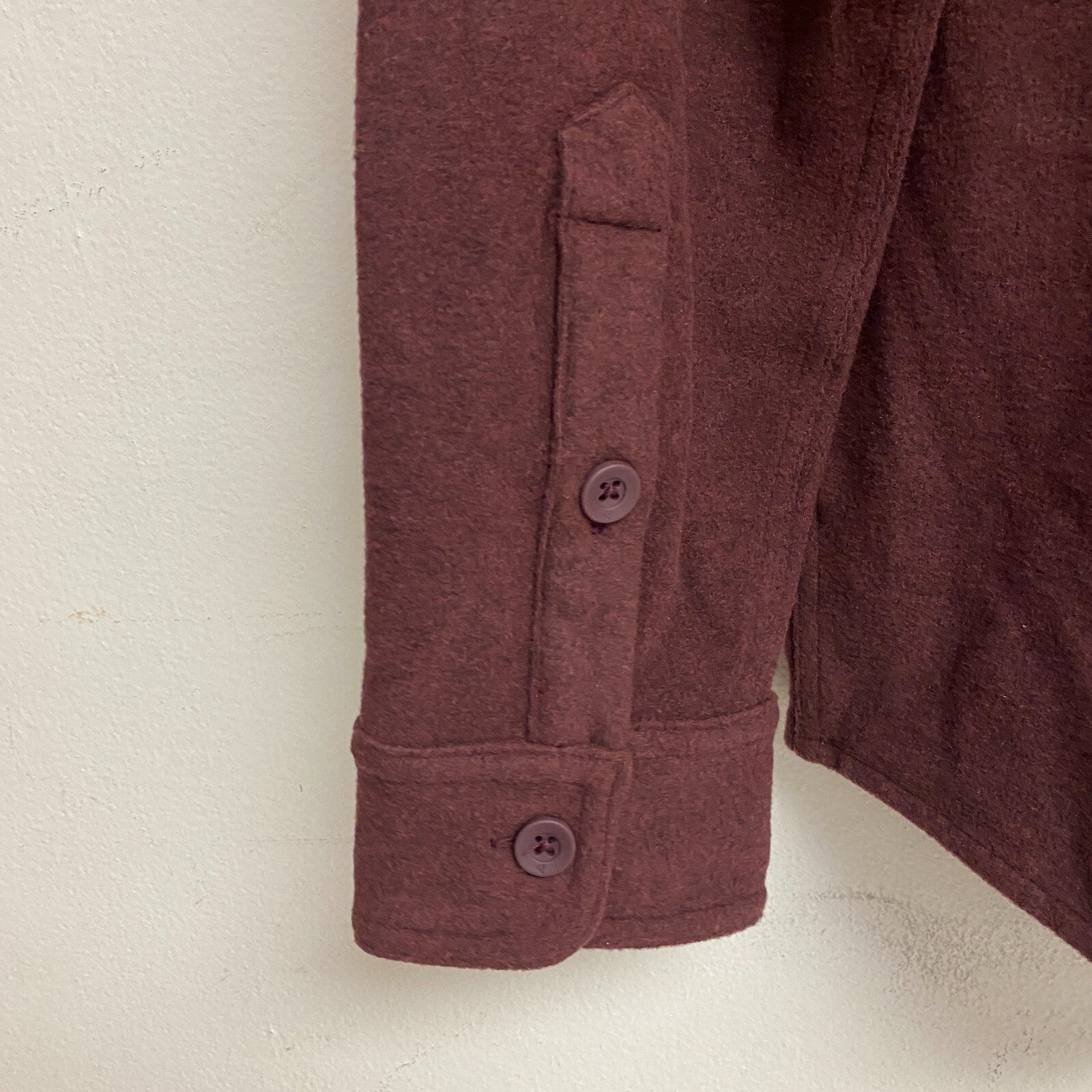 Alpine Design Men's AD M Wonderful Button Up Dark Burgundy Heather ADM23201P New