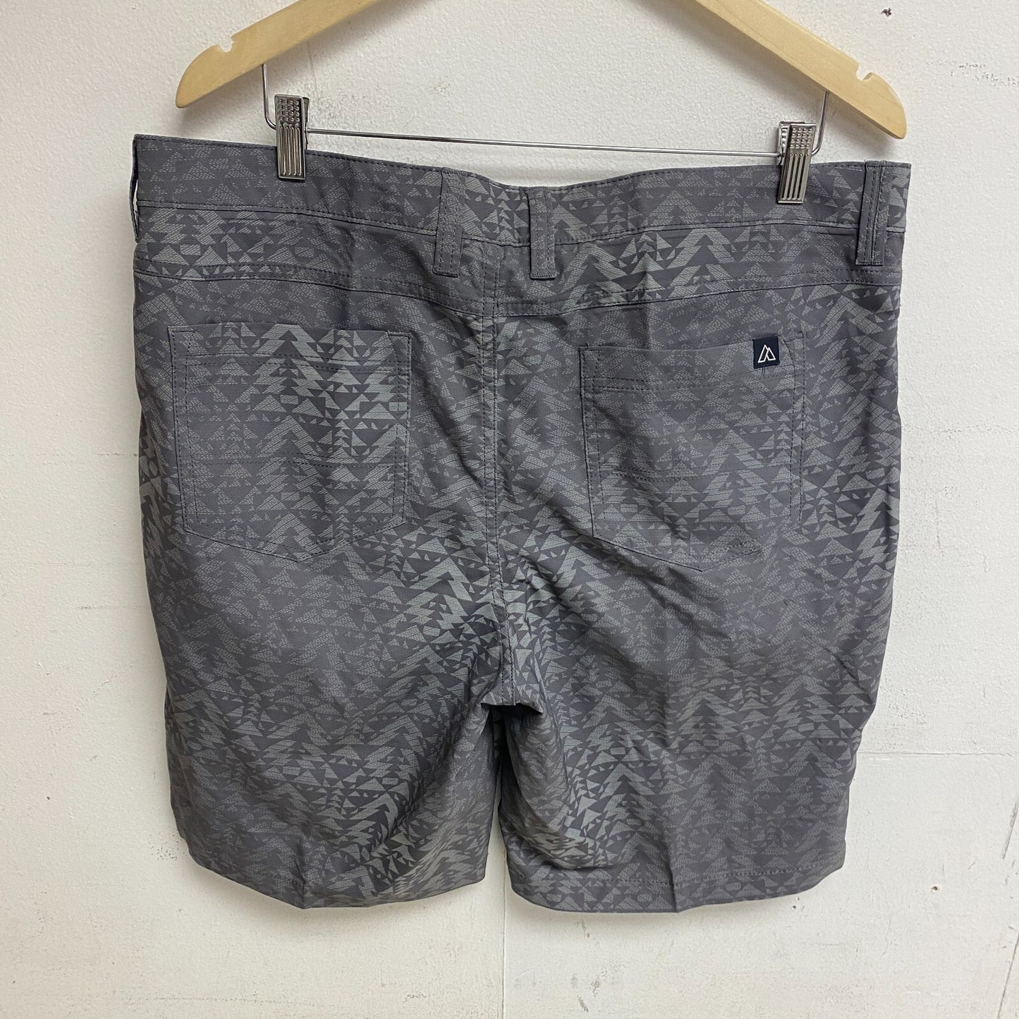 Alpine Design Men's AD Trailhead Tech Short PRT Water Geo/Griffin ADM11803P New!