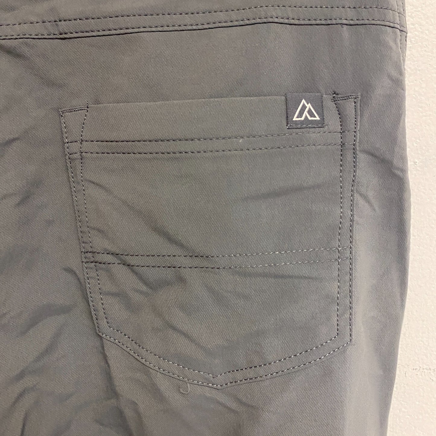 Alpine Design Men's M AD Trailhead Tech Modern Fit Pant 34x34 Asphalt ADM20900