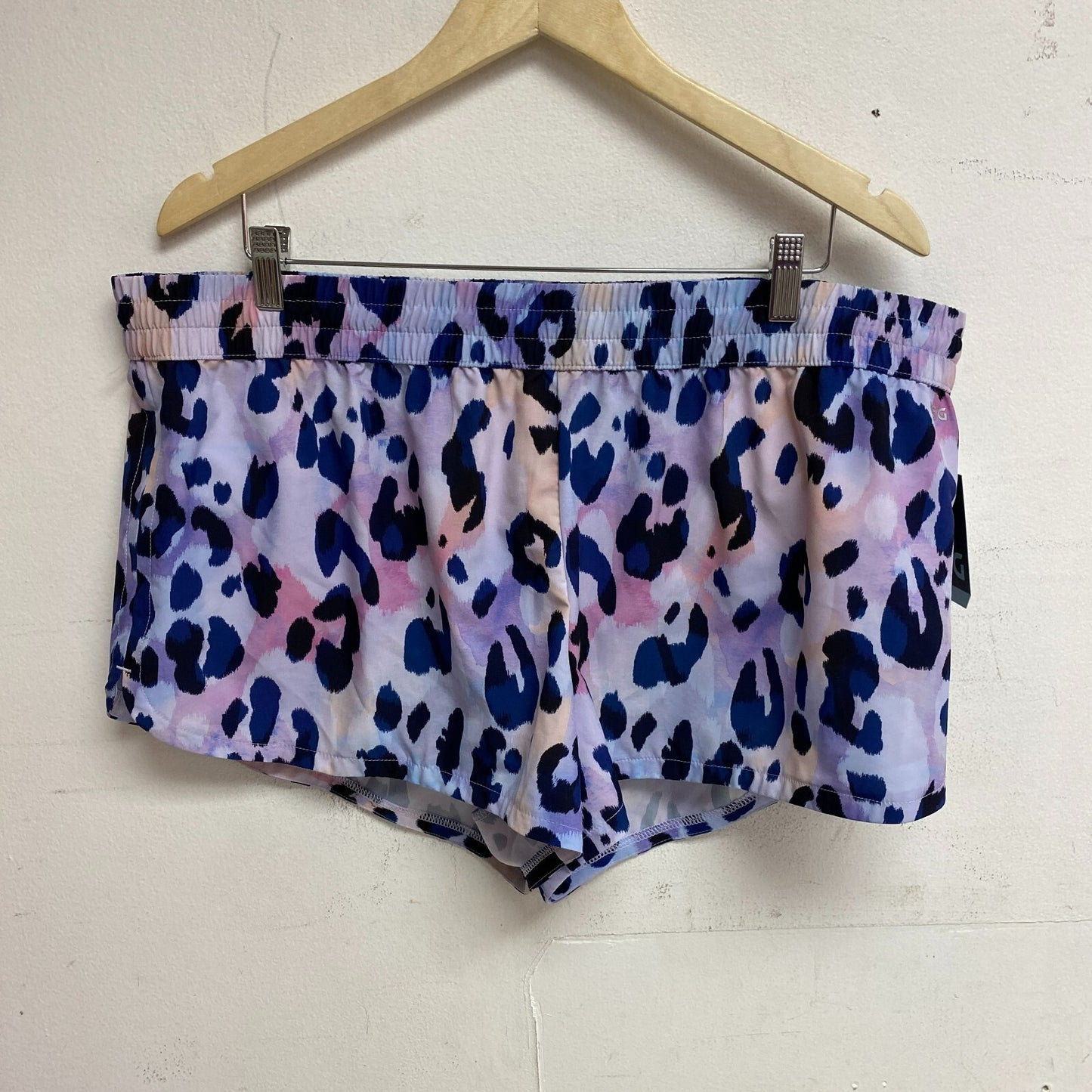 DSG Women's 3 in Stride Run Short Painted Leopard Multi DAW39320APRTZ